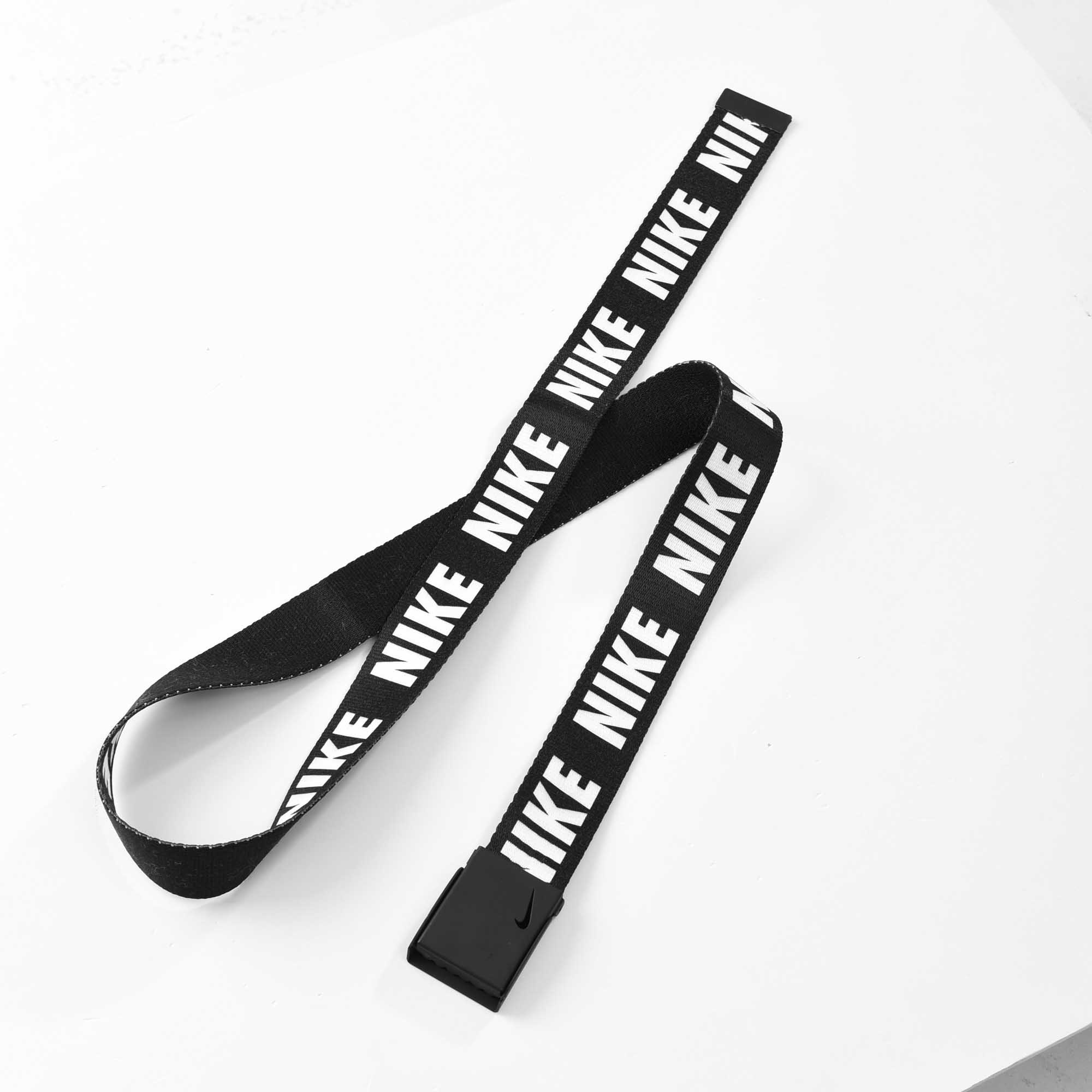NIKE PEPEAT BLACK & WHITE WEB BELT