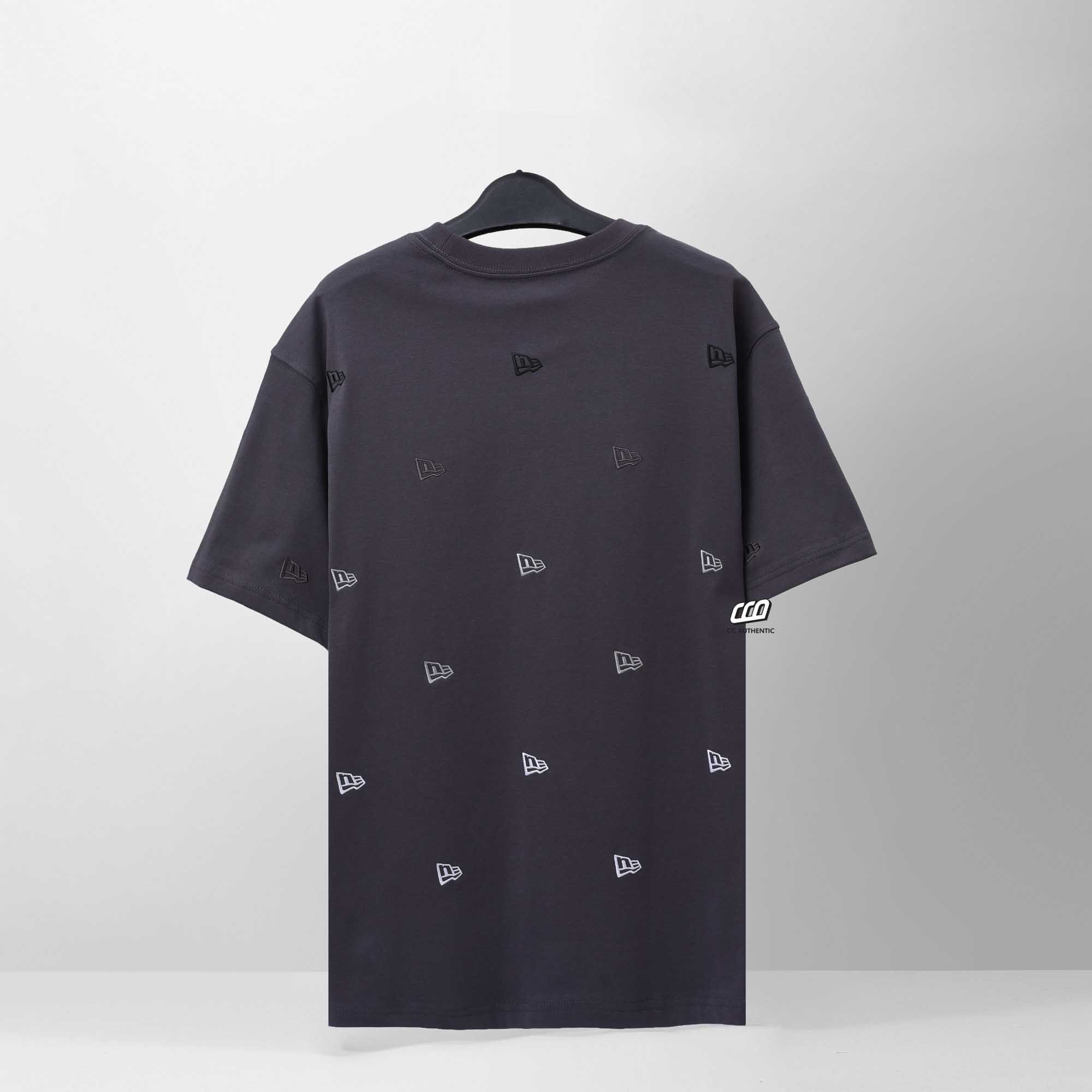NEW ERA FLAG FULL GRADIENT T-SHIRT - DARK GREY