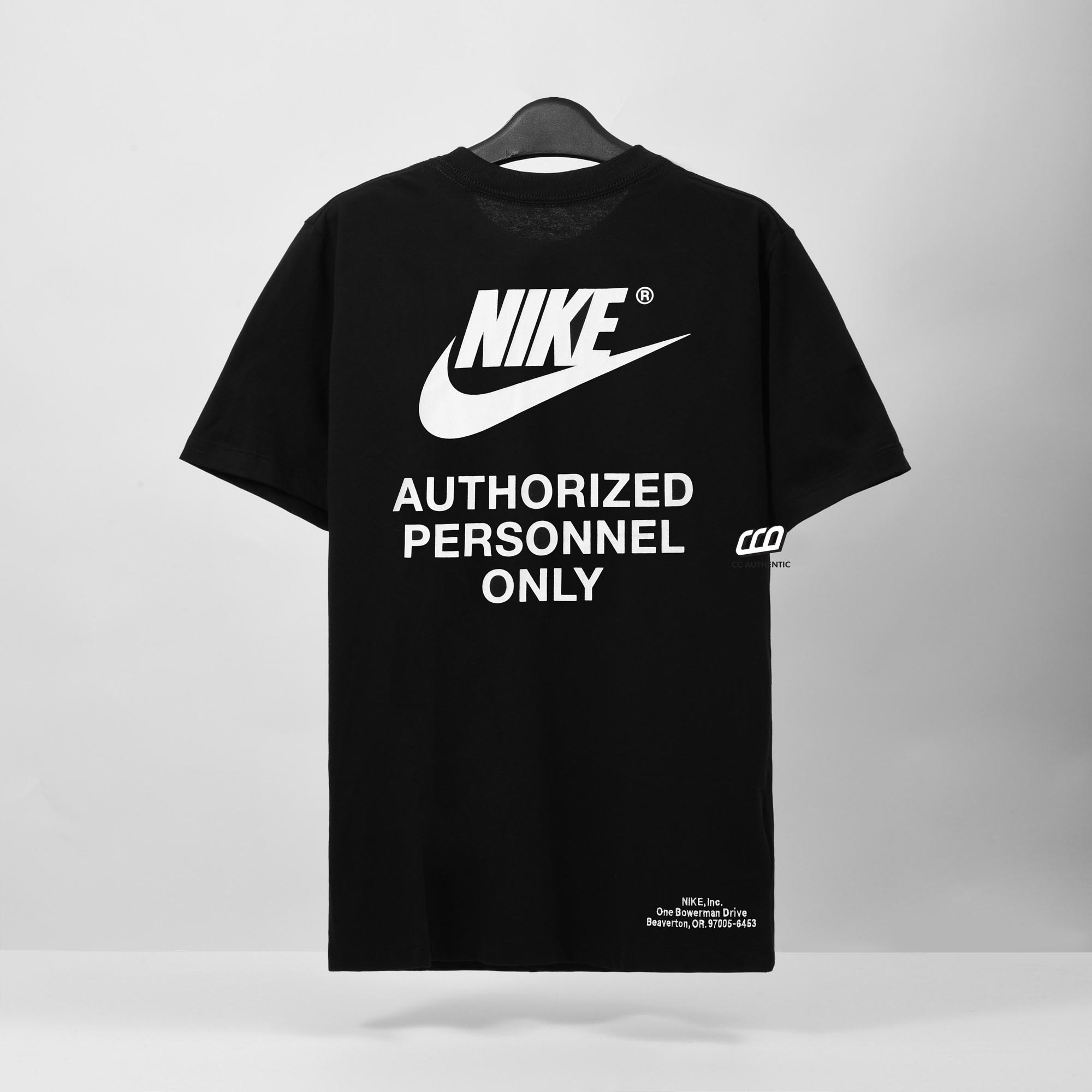 NIKE AUTHORIZED PRESONNEL ONLY T-SHIRT - BLACK