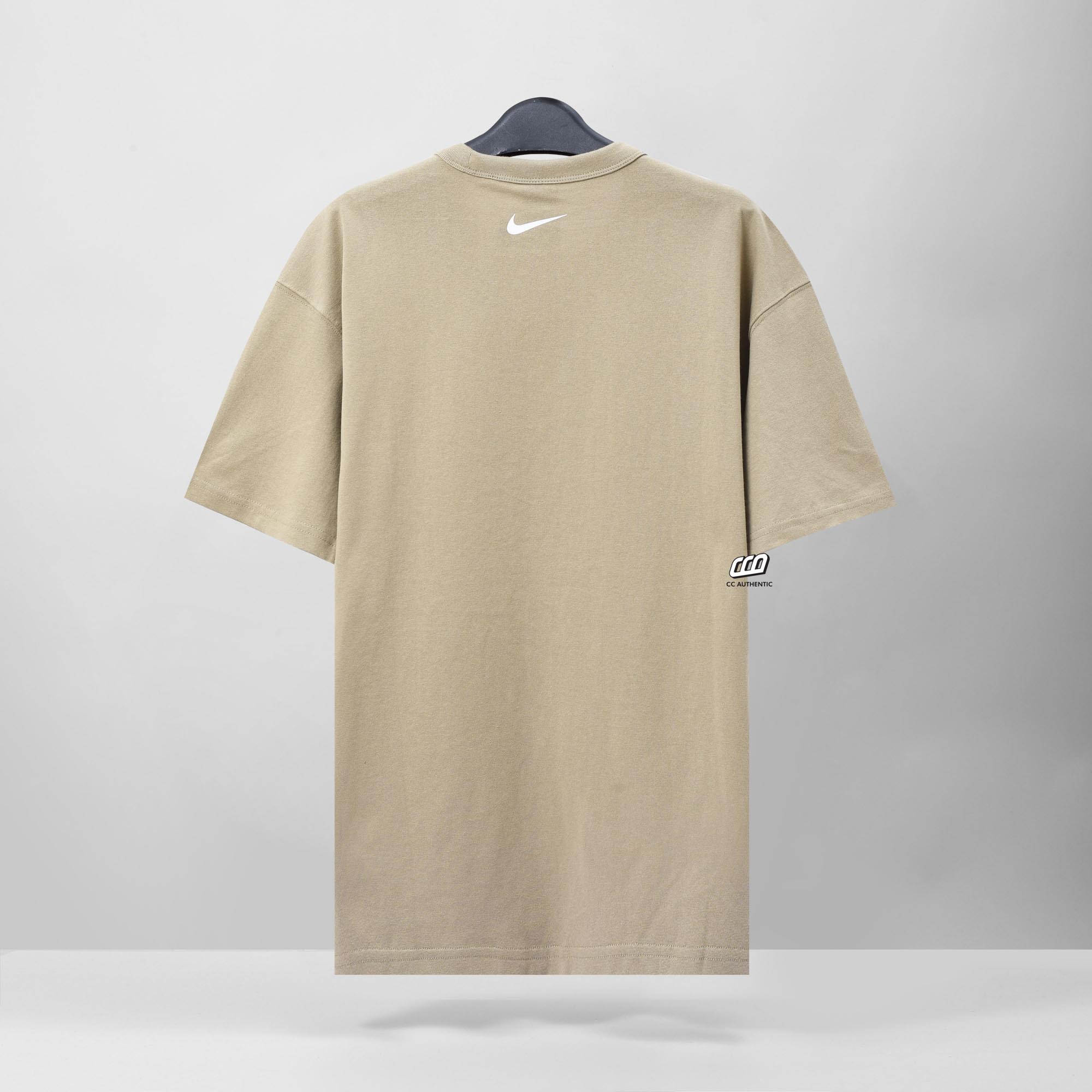 NIKE PREMIUM JUST DO IT CHEST POCKET T-SHIRT - OLIVE