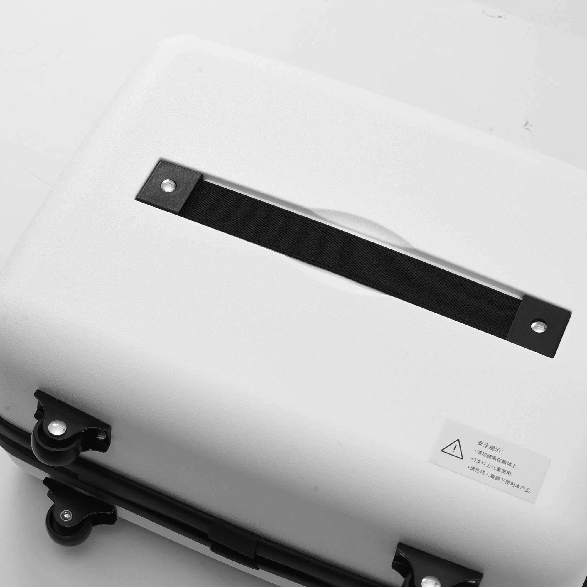 NIKE HAND CASE LIGHT LUGGAGE BAG - WHITE
