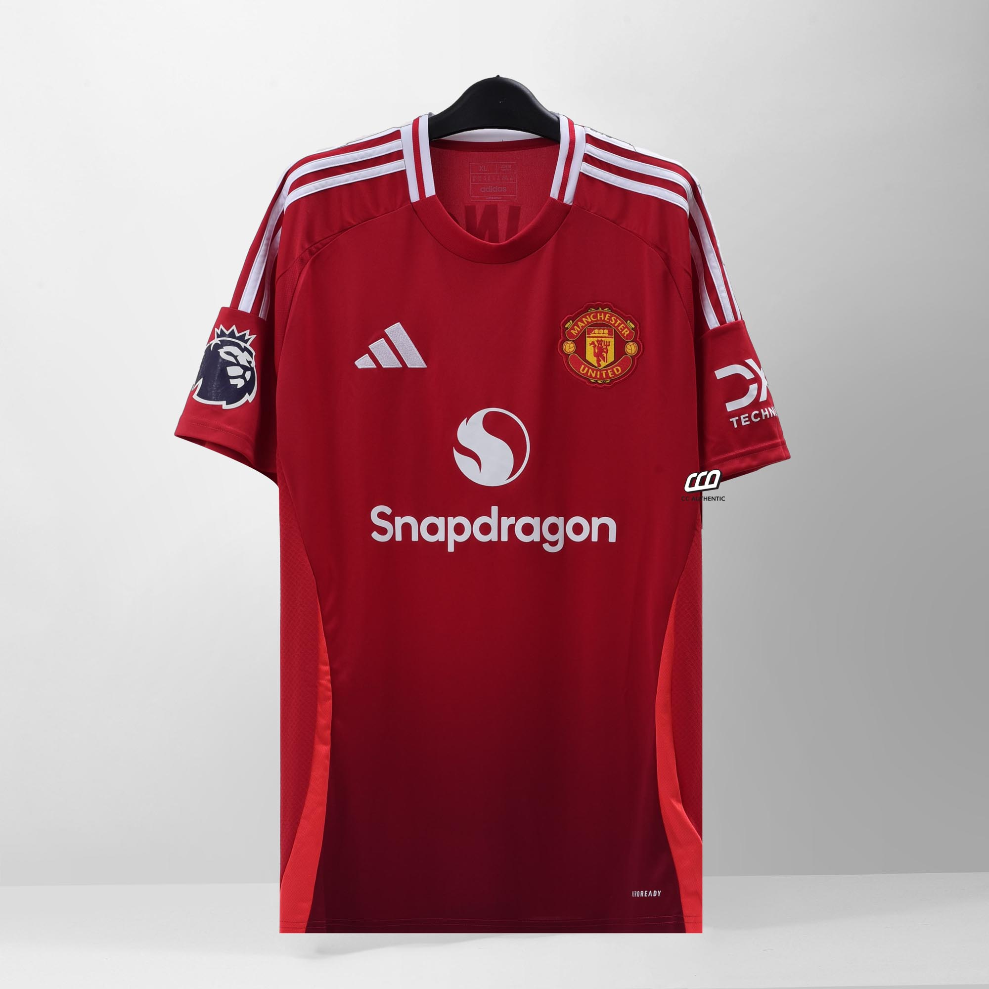 MANCHESTER UNITED ( MAINOO 37 )