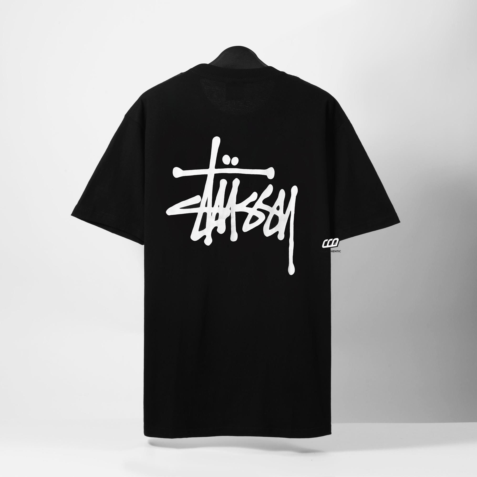 STUSSY BASIC T-SHIRT - BLACK