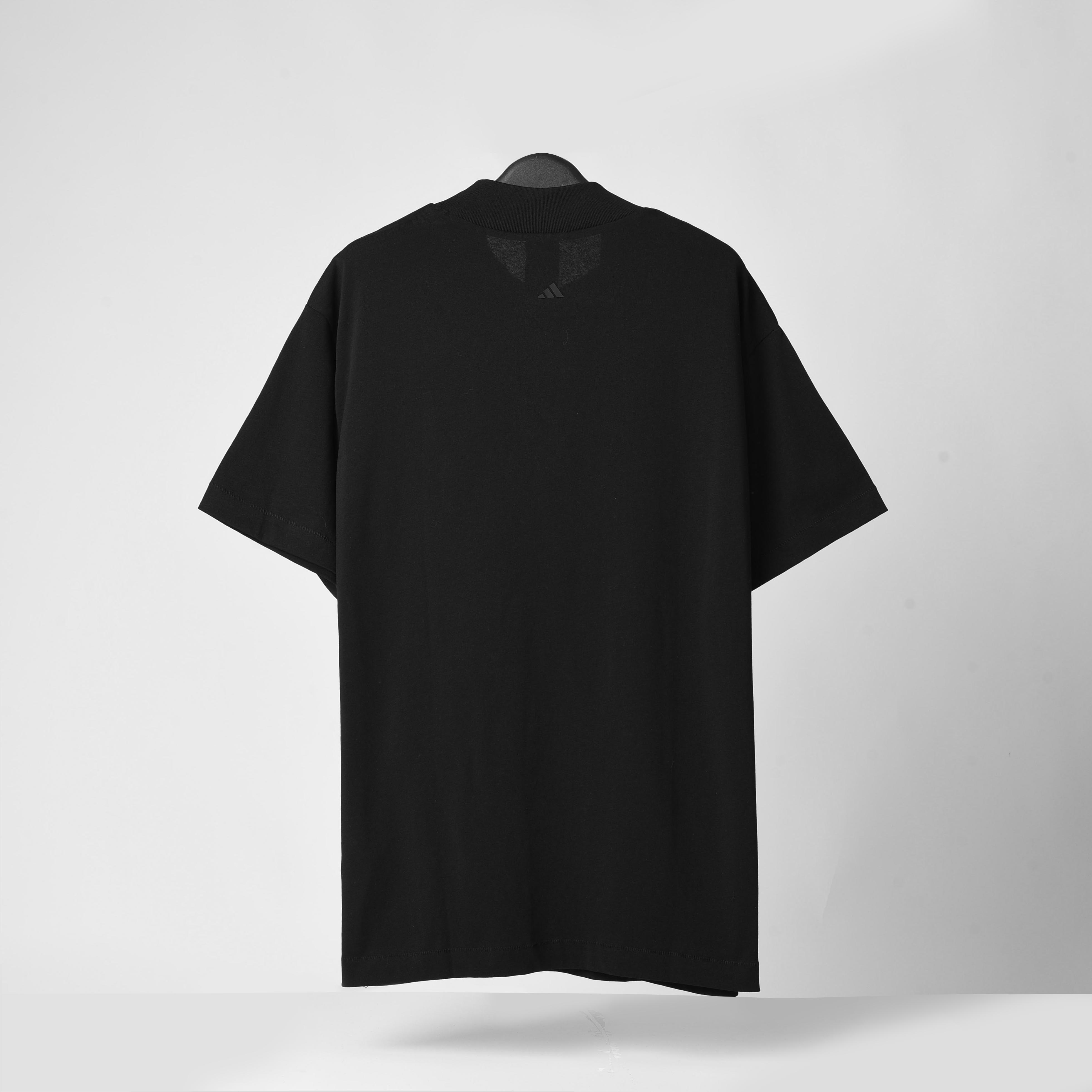 ADIDAS ORIGINALS BASKETBALL T-SHIRT - BLACK