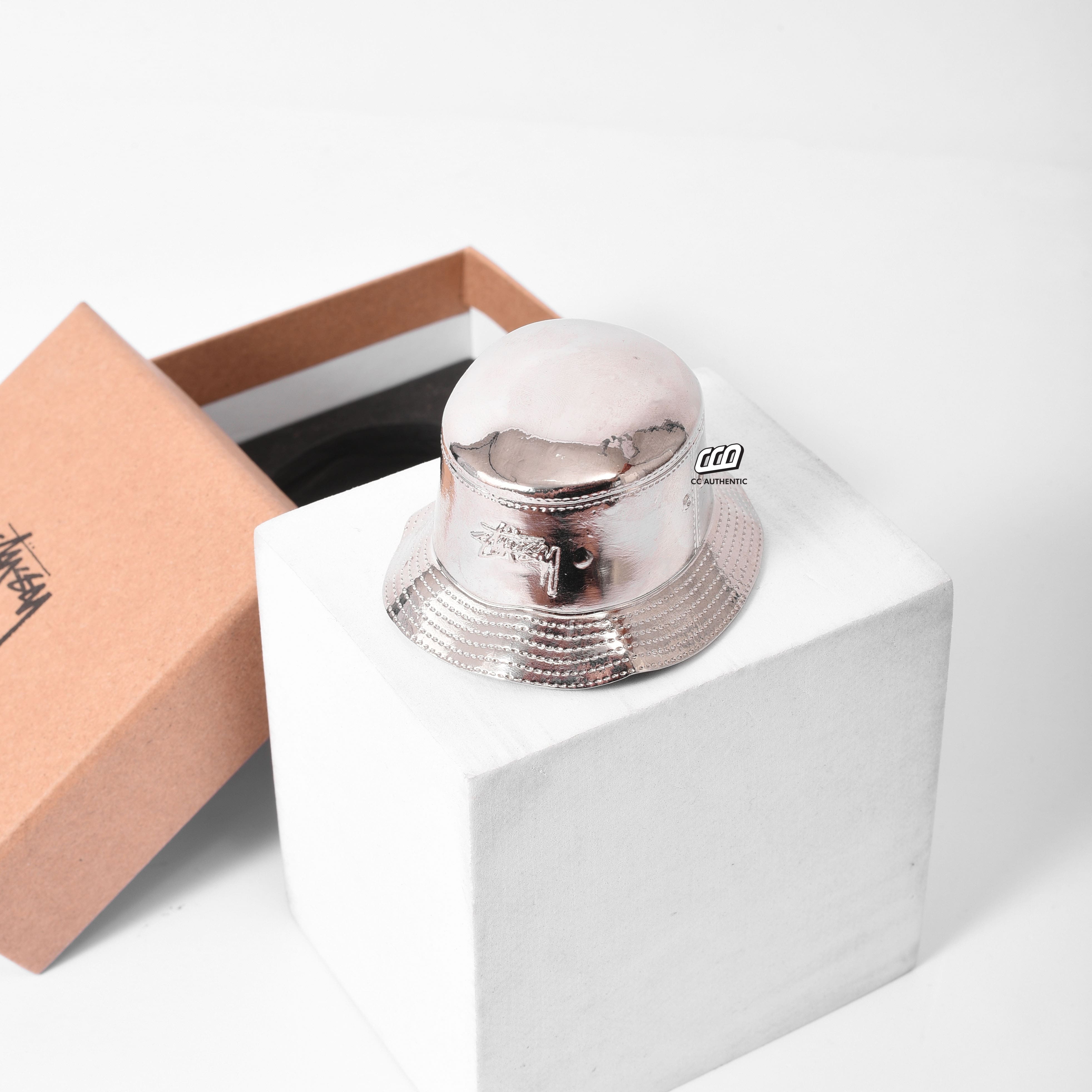 STUSSY BUCKET HAT BOTTLE OPENER - SILVER