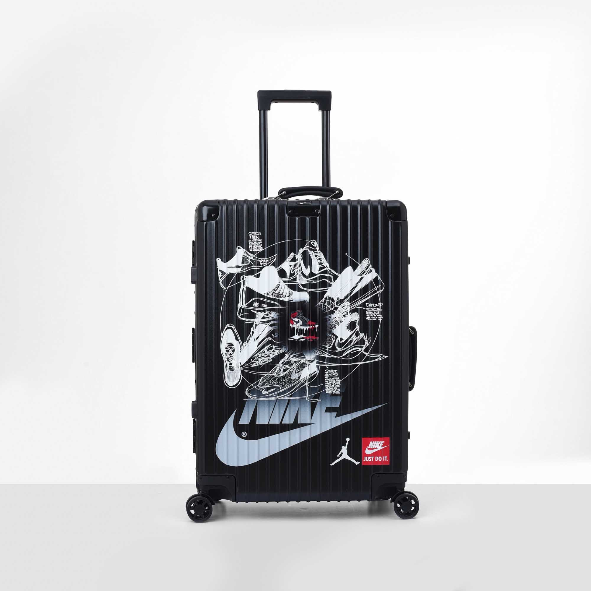 NIKE JORDAN SUITCASE SIZE 28INCH - BLACK