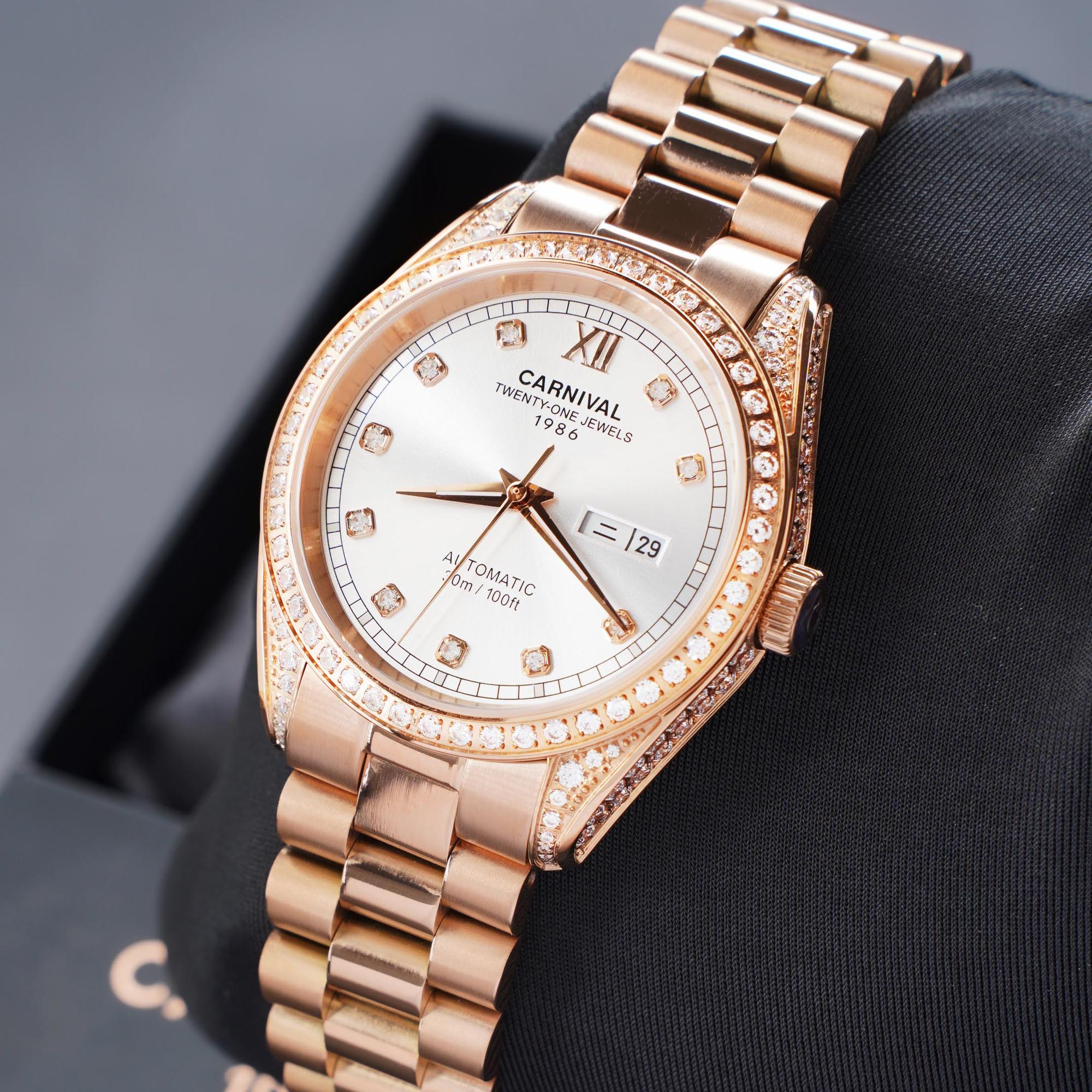 ĐỒNG HỒ NAM CARNIVAL 8907G VH T AUTOMATIC 40MM