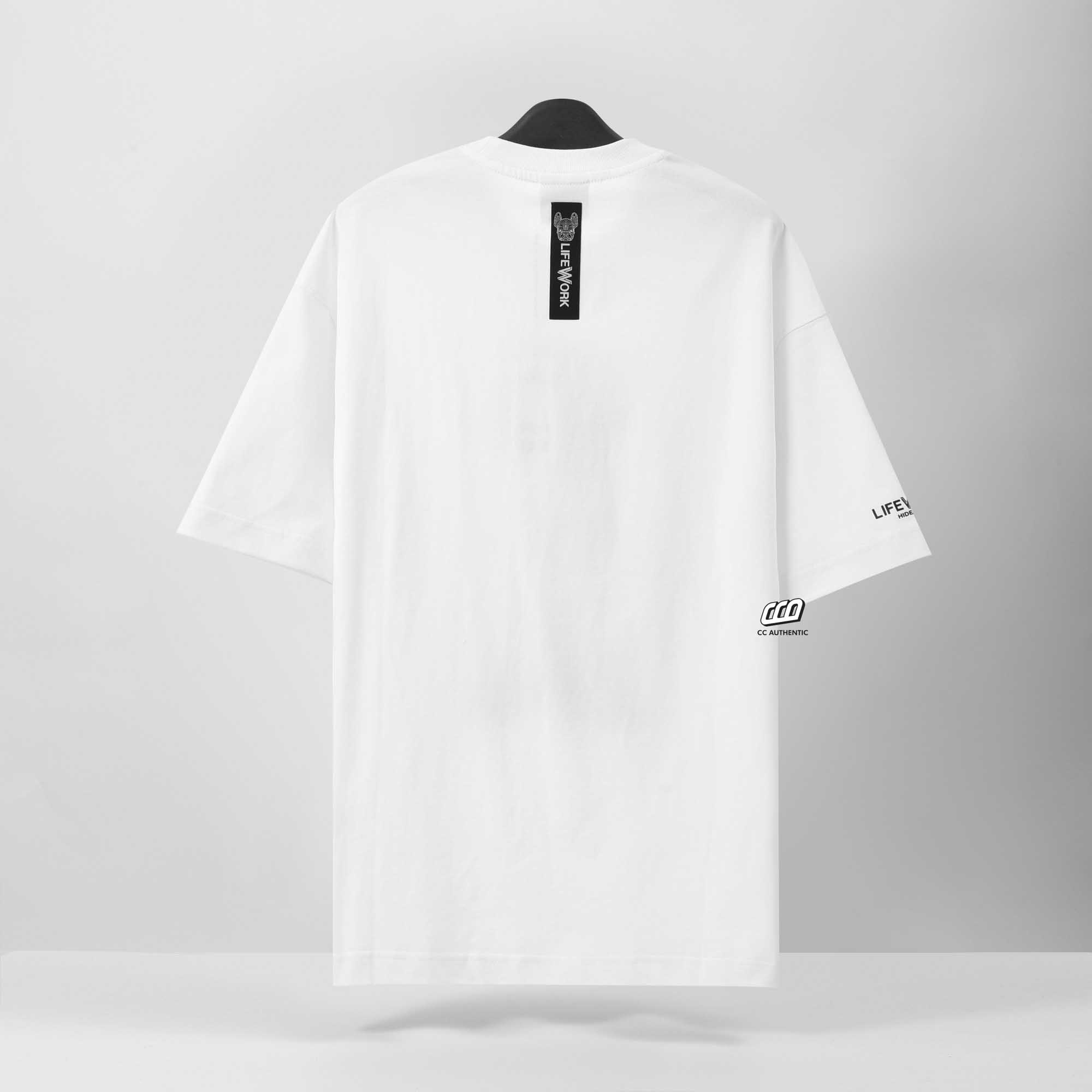 LIFEWORK HIP DOG APPLIQUE T-SHIRT - WHITE
