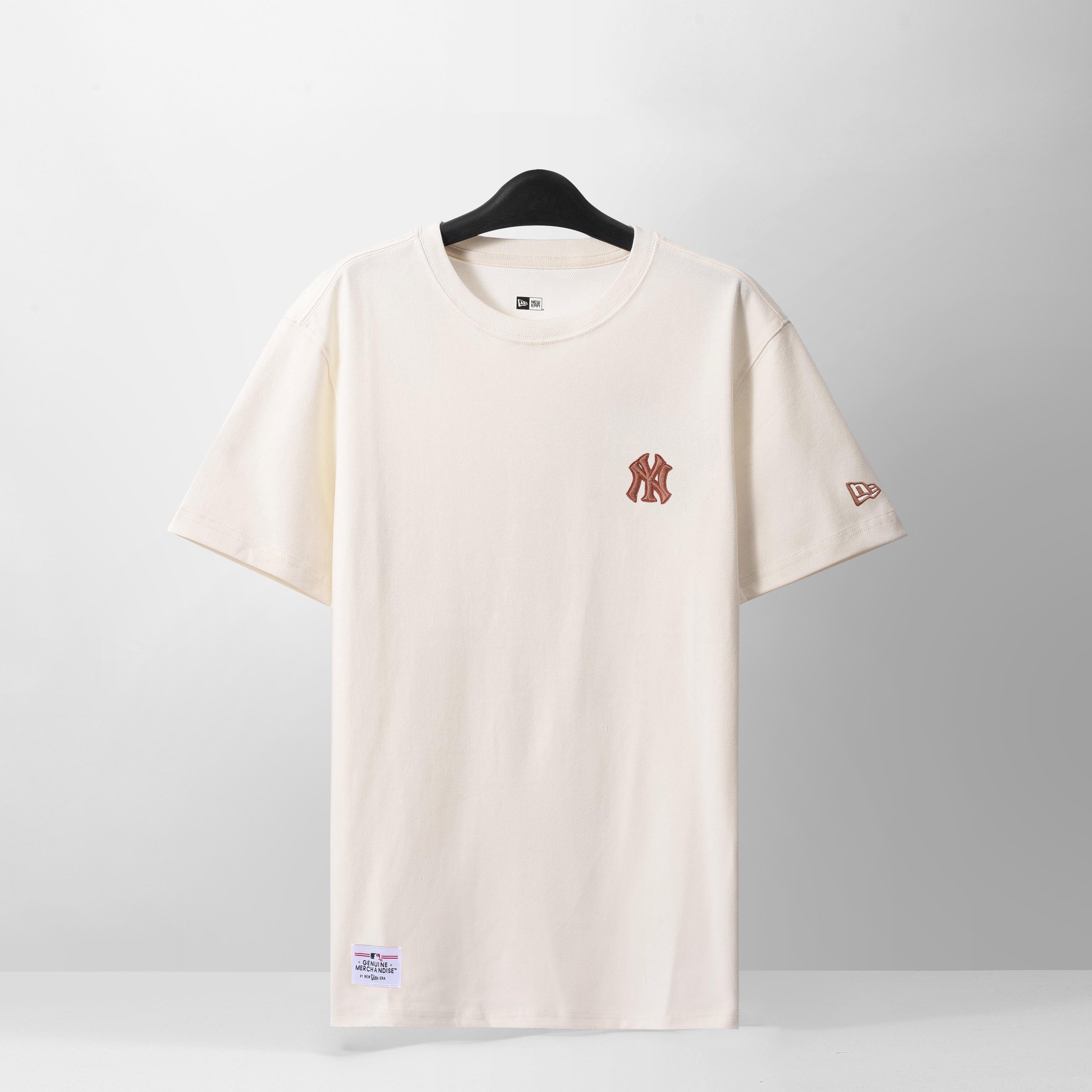 NEW ERA CHAMP MONO NYYK T-SHIRT - IVORY