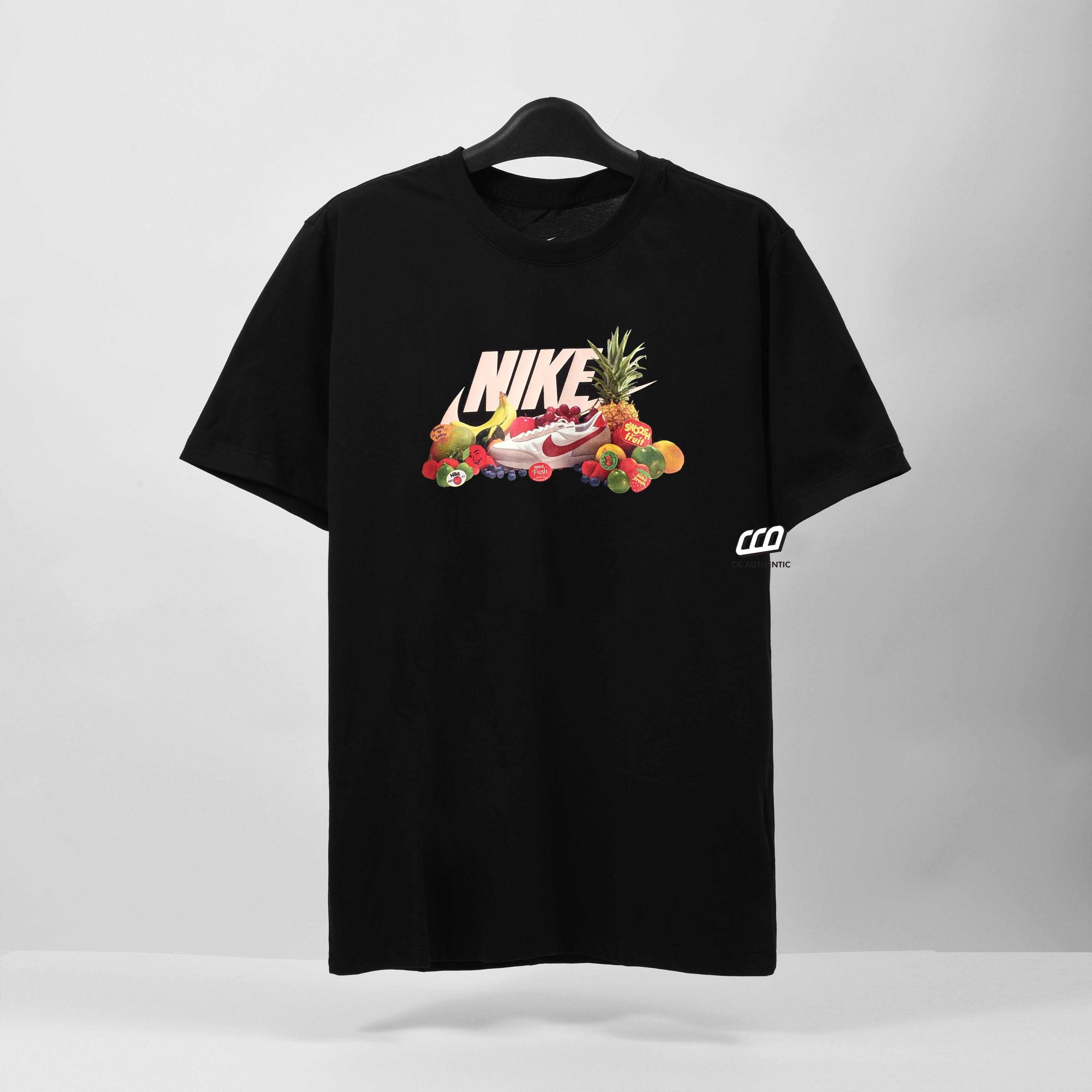 NIKE FRUIT PLATTER T-SHIRT - BLACK