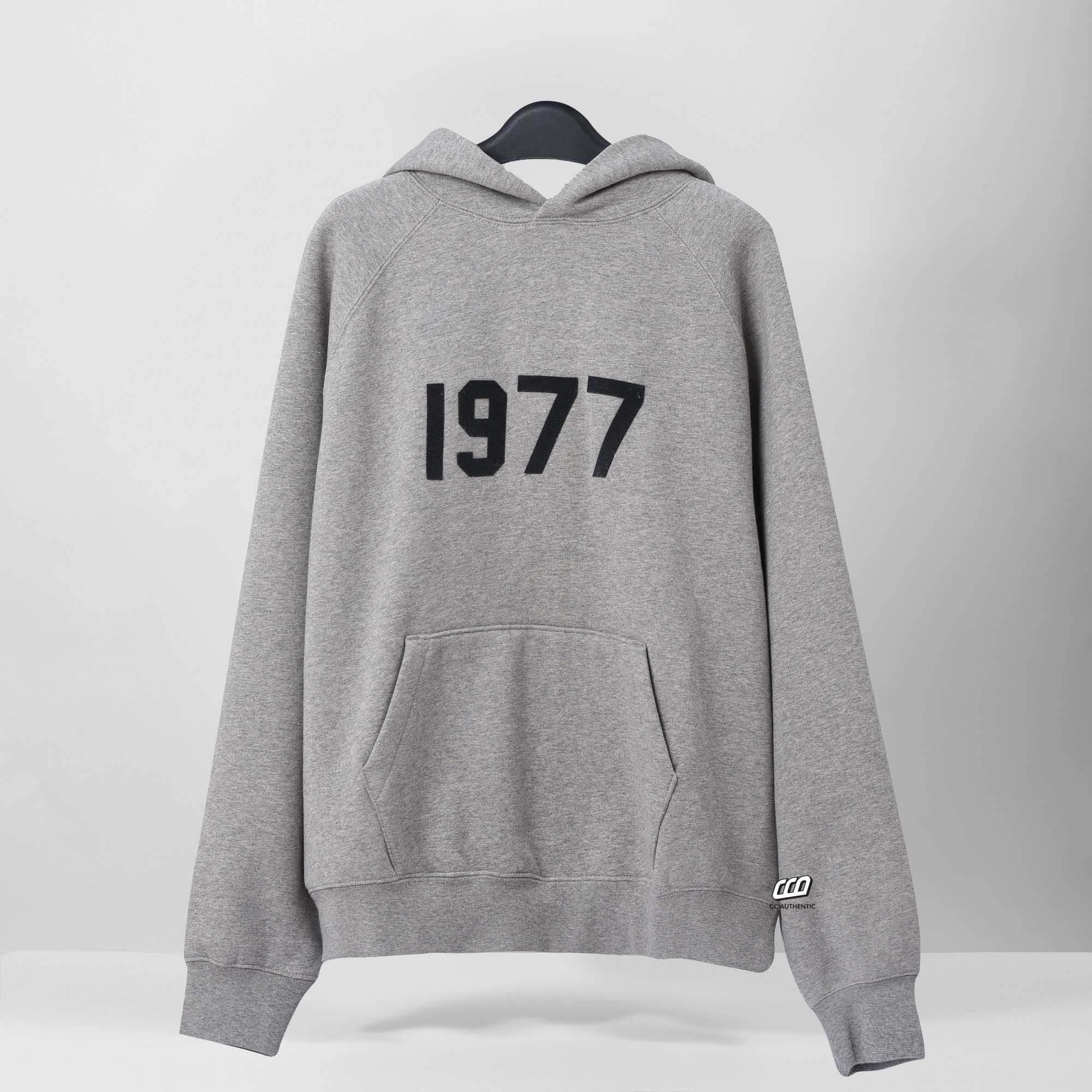 FOG ESSENTIALS 1977 HOODIE - DARK OATMEAL