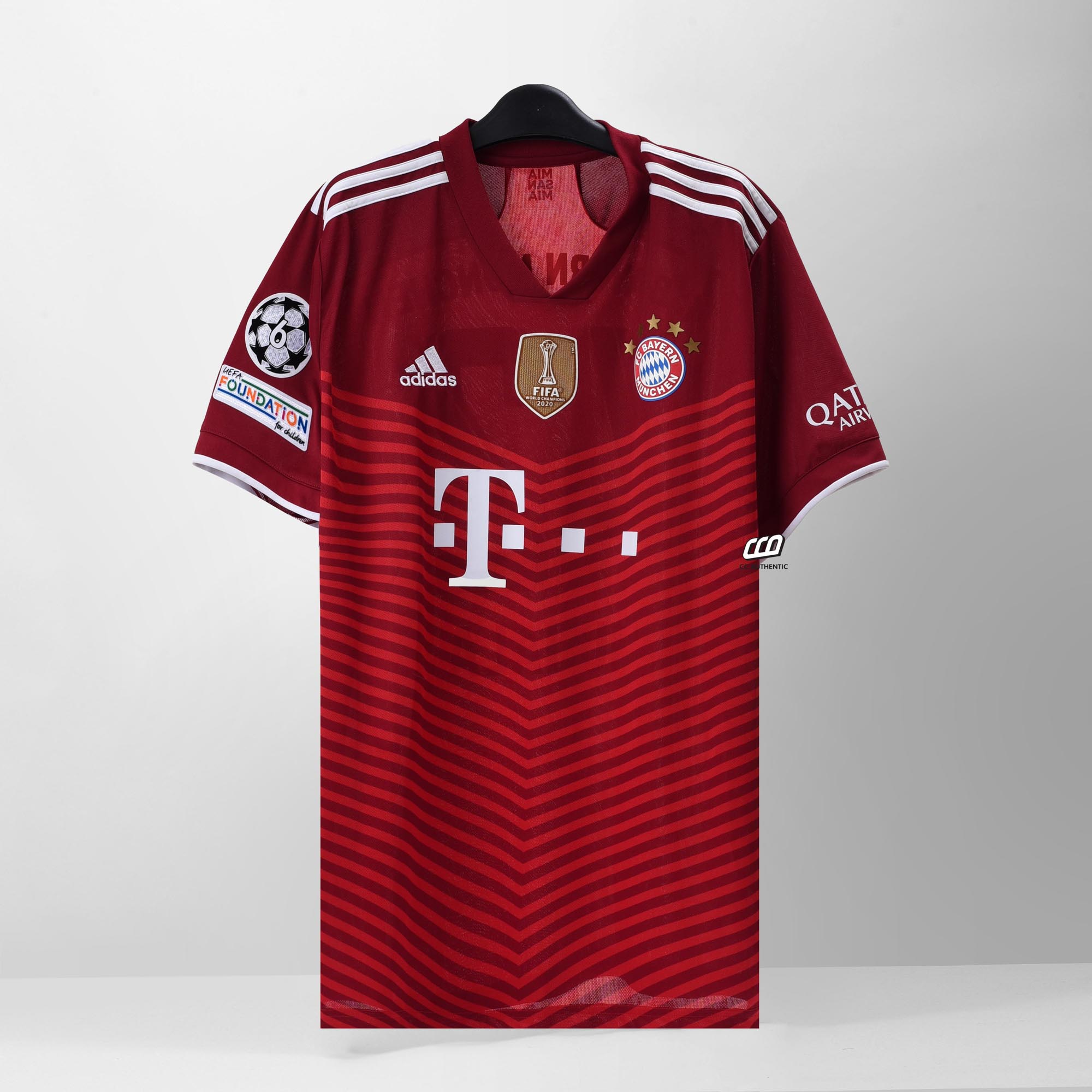 BAYERN MUNICH ( MUSIALA 42 )