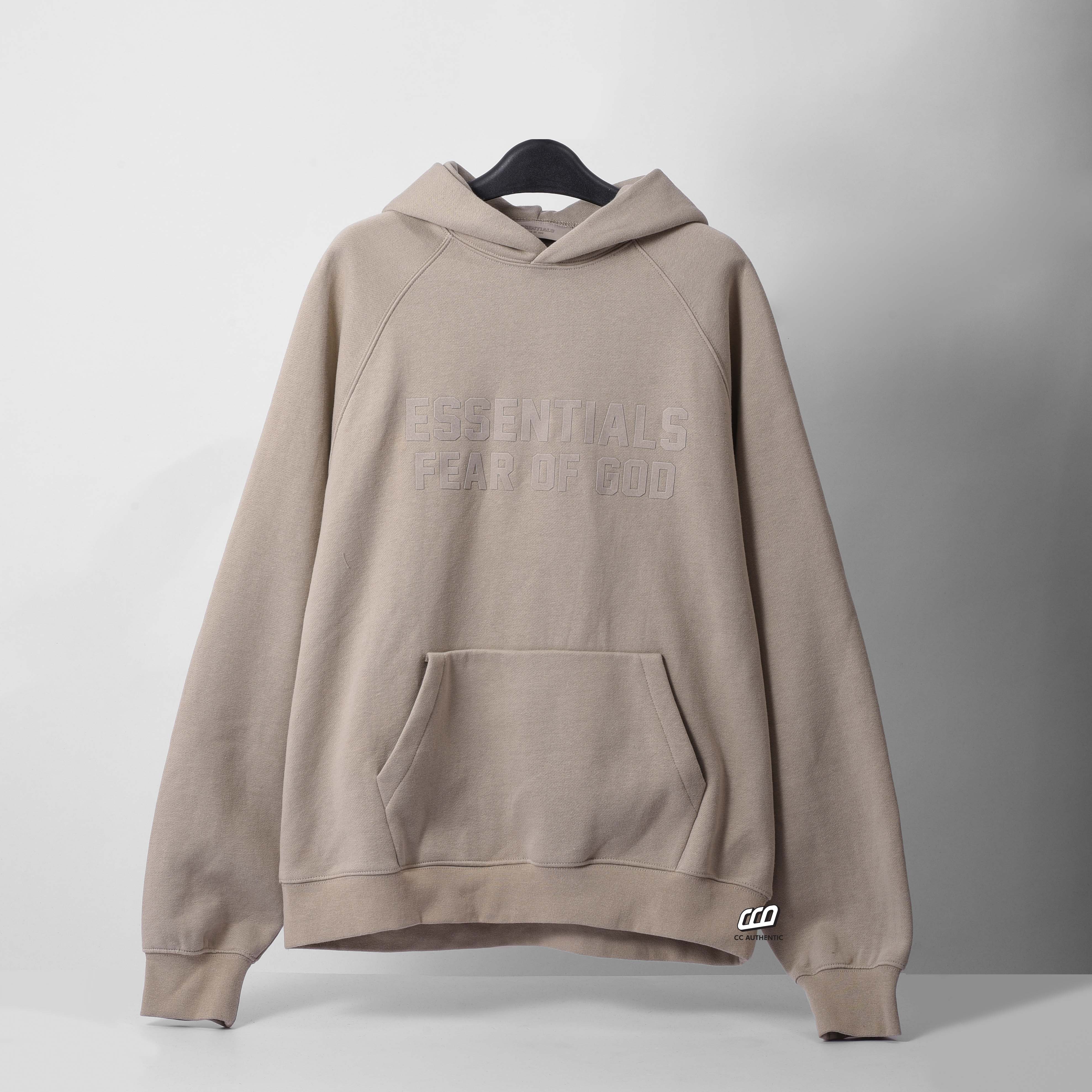 FEAR OF GOD ESSENTIALS SS22 HOODIE - SMOKE