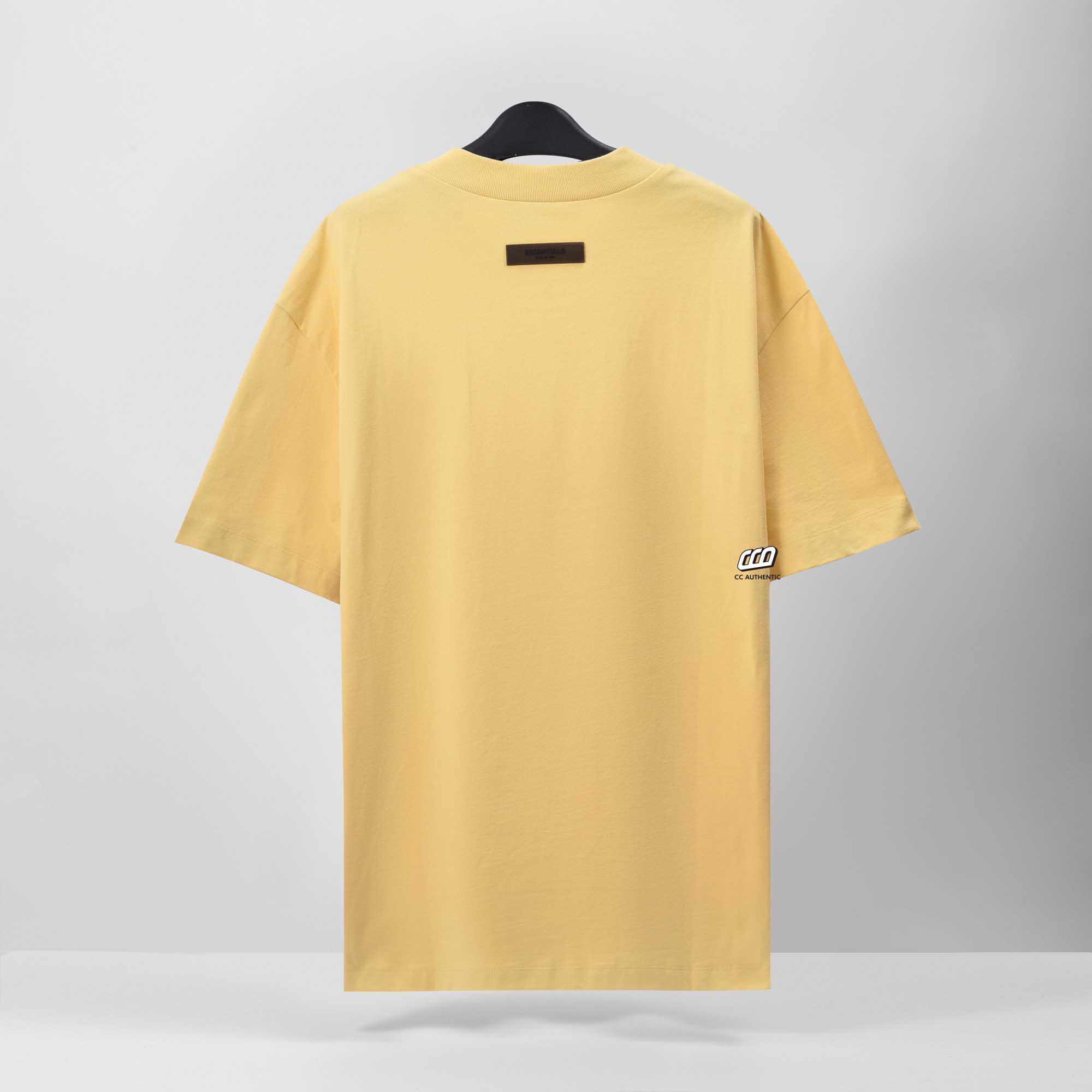 FOG ESSENTIALS SS23 T-SHIRT - LIGHT TUSCA