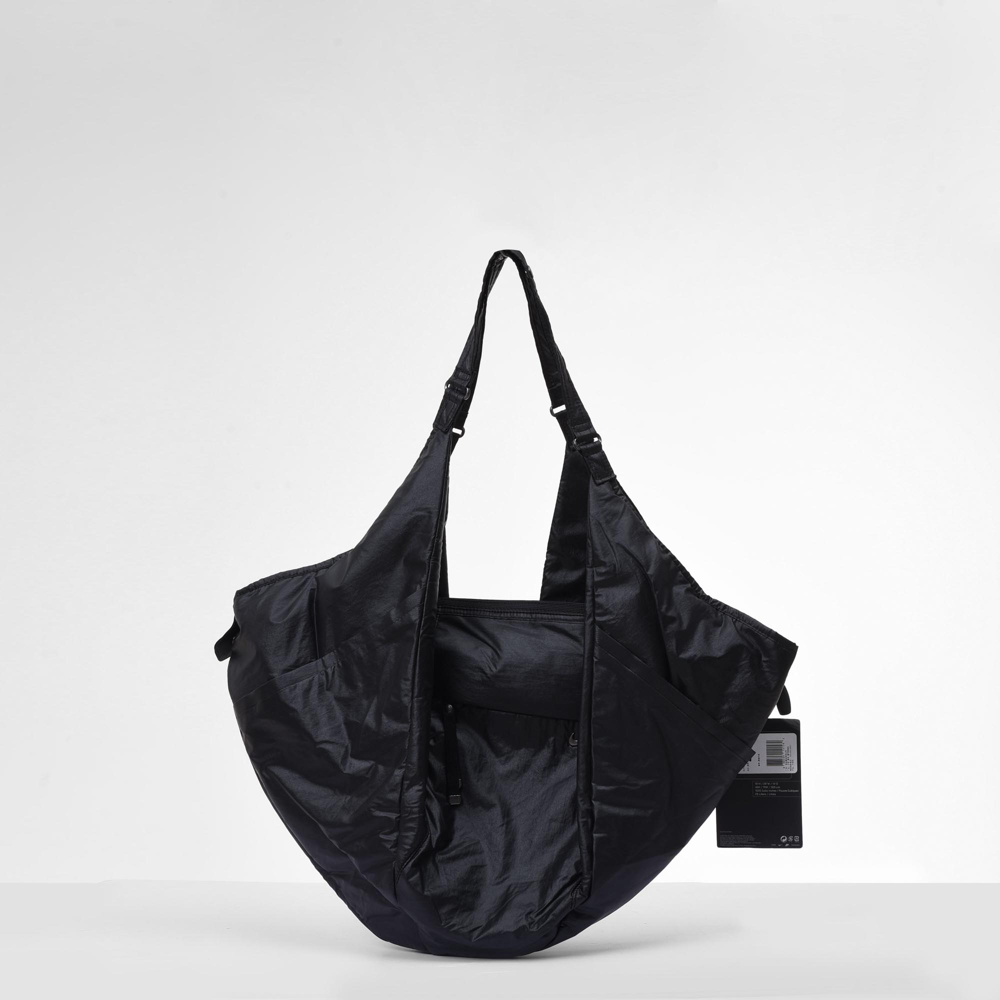 NIKE VICTORY PRO GYM DUFFLE TOTE WORKOUT BAG - BLACK