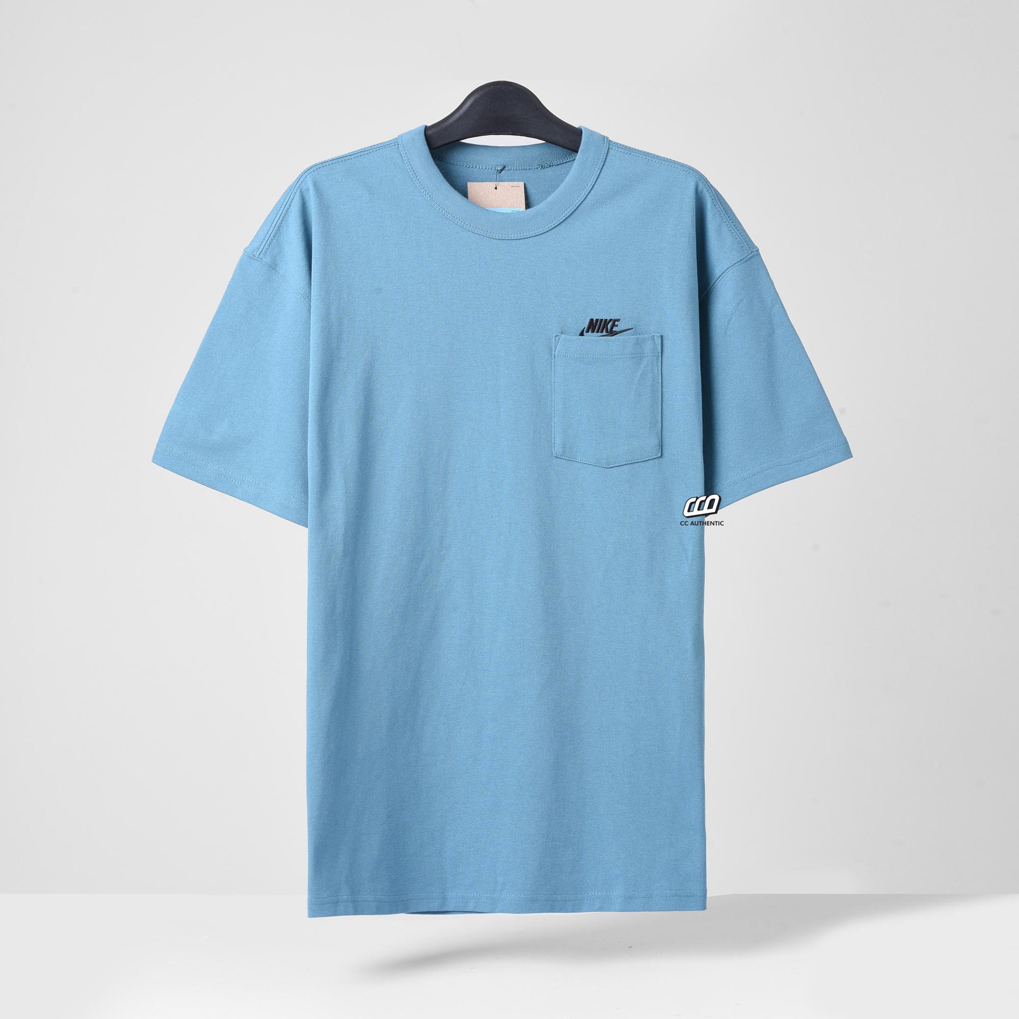 NIKE PREMIUM ESSENTIAL POCKET T-SHIRT - WASHED BLUE