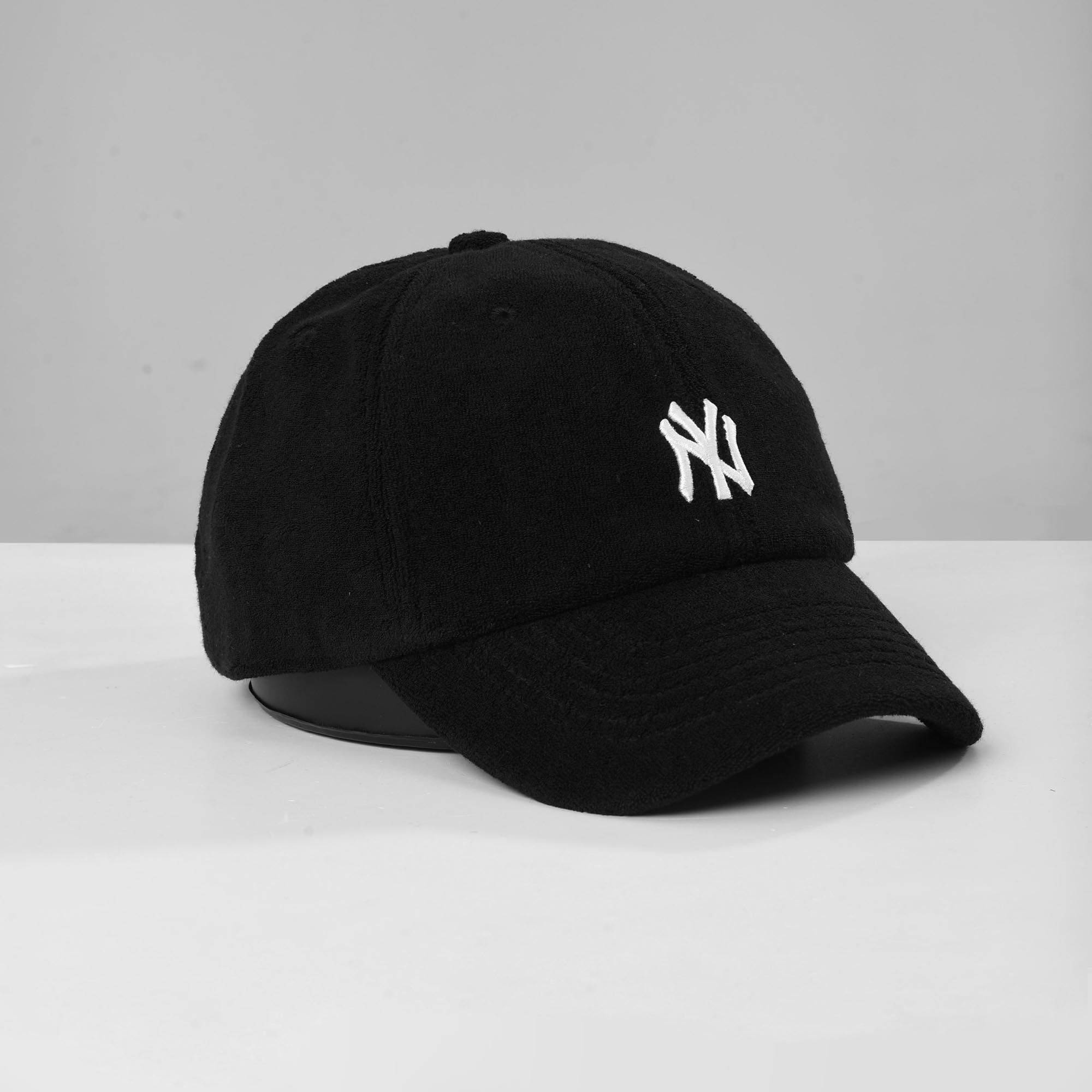MLB NY CURVED CAP - BLACK