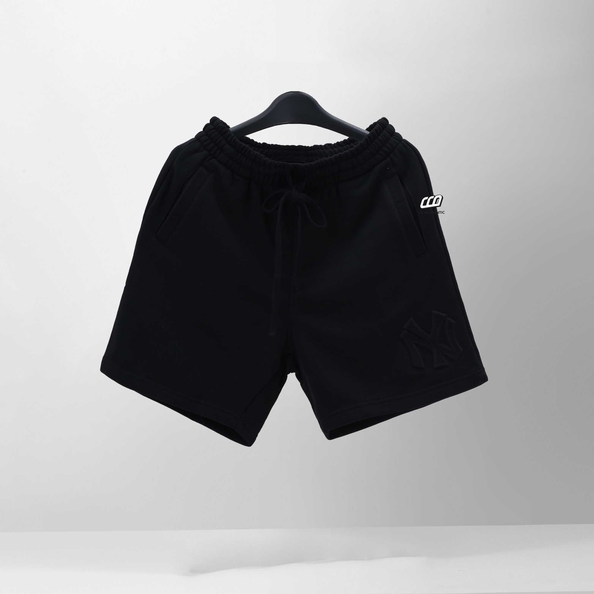 NEW ERA NY YANKEES SHORT - BLACK