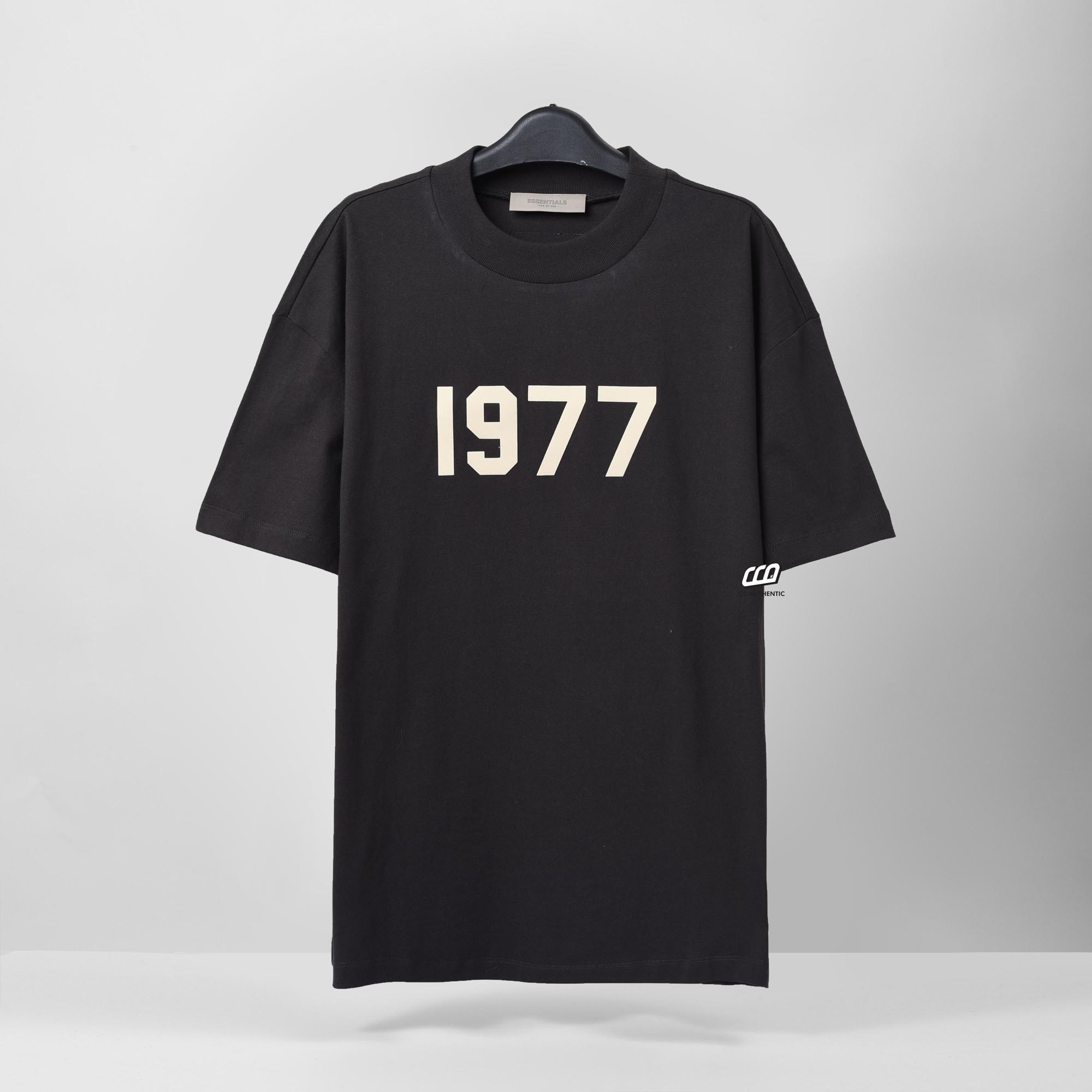 FOG ESSENTIALS 1977 T-SHIRT - IRON BLACK