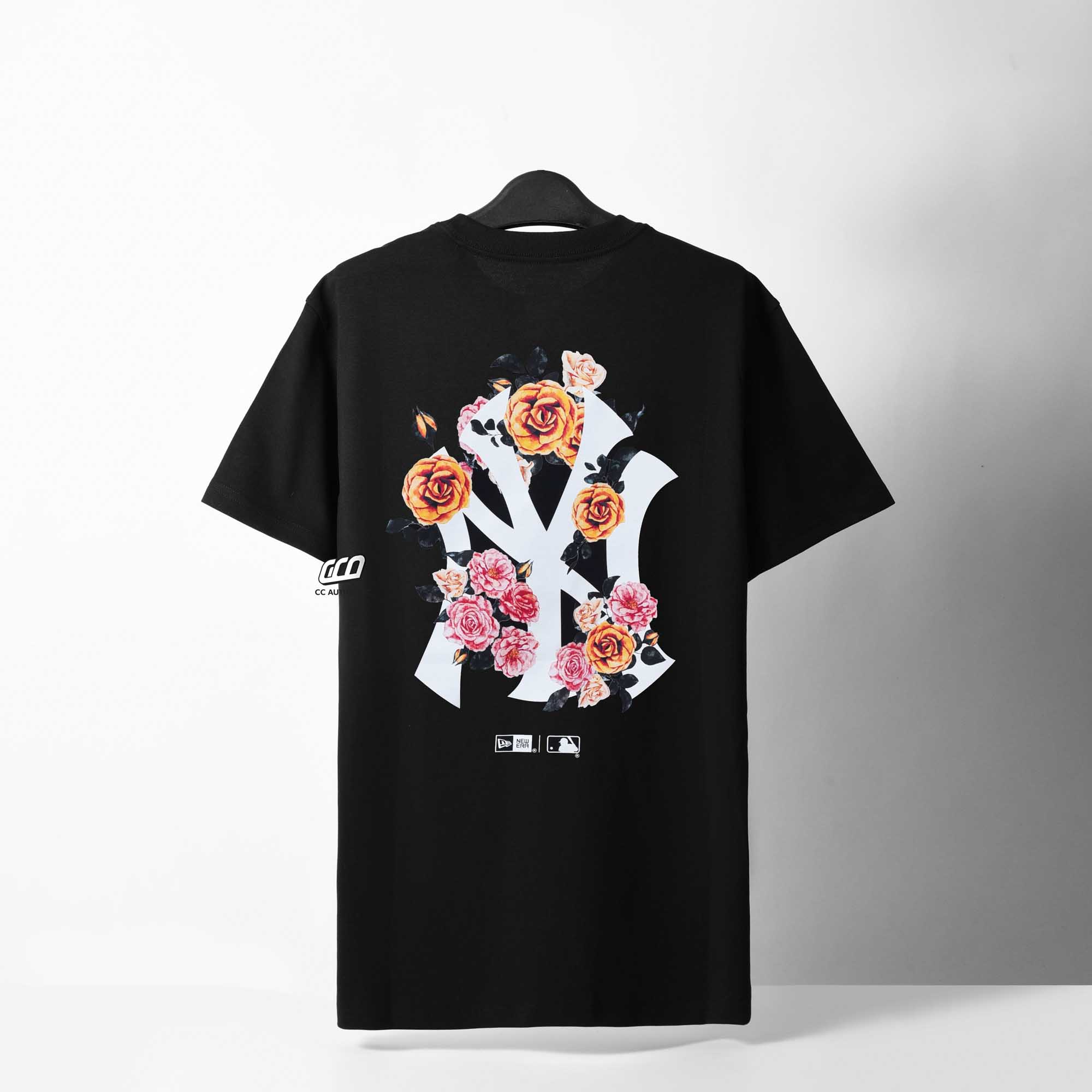 NEW ERA FLOWER RS42 T-SHIRT - BLACK
