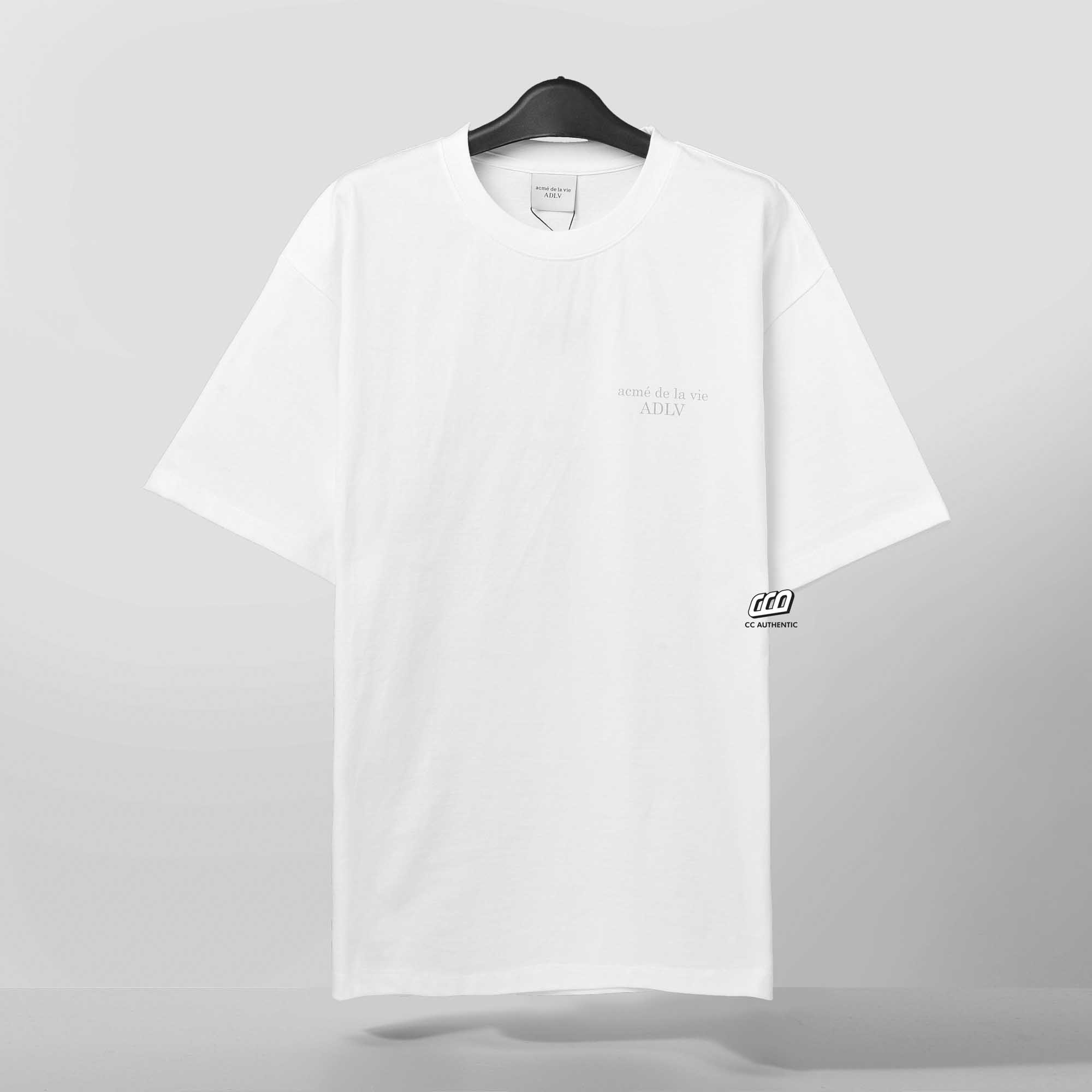 ADLV FUZZY DRAGON ARTWORK T-SHIRT - WHITE