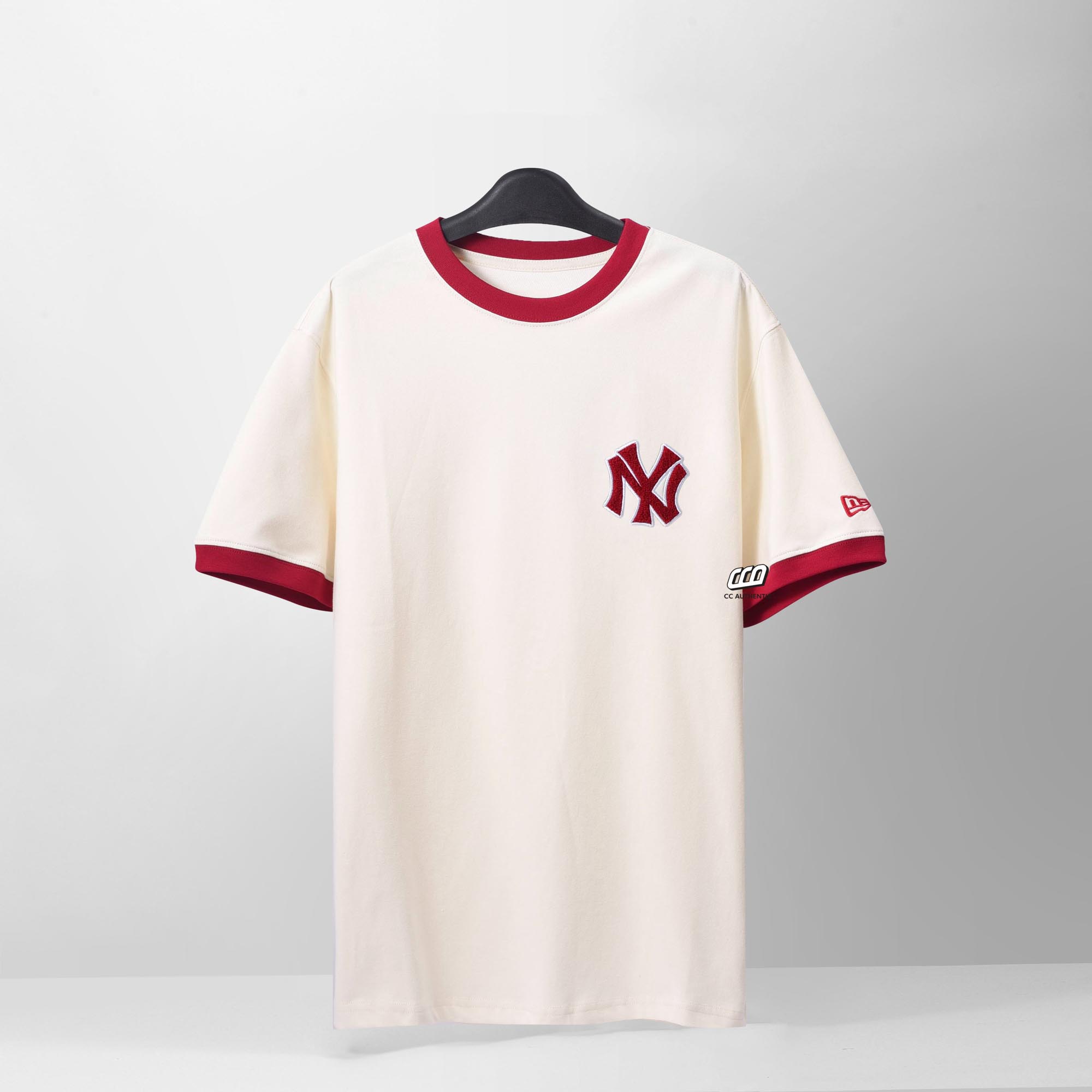 NEW ERA BIG LOGO NEYYAN T-SHIRT - CREAM