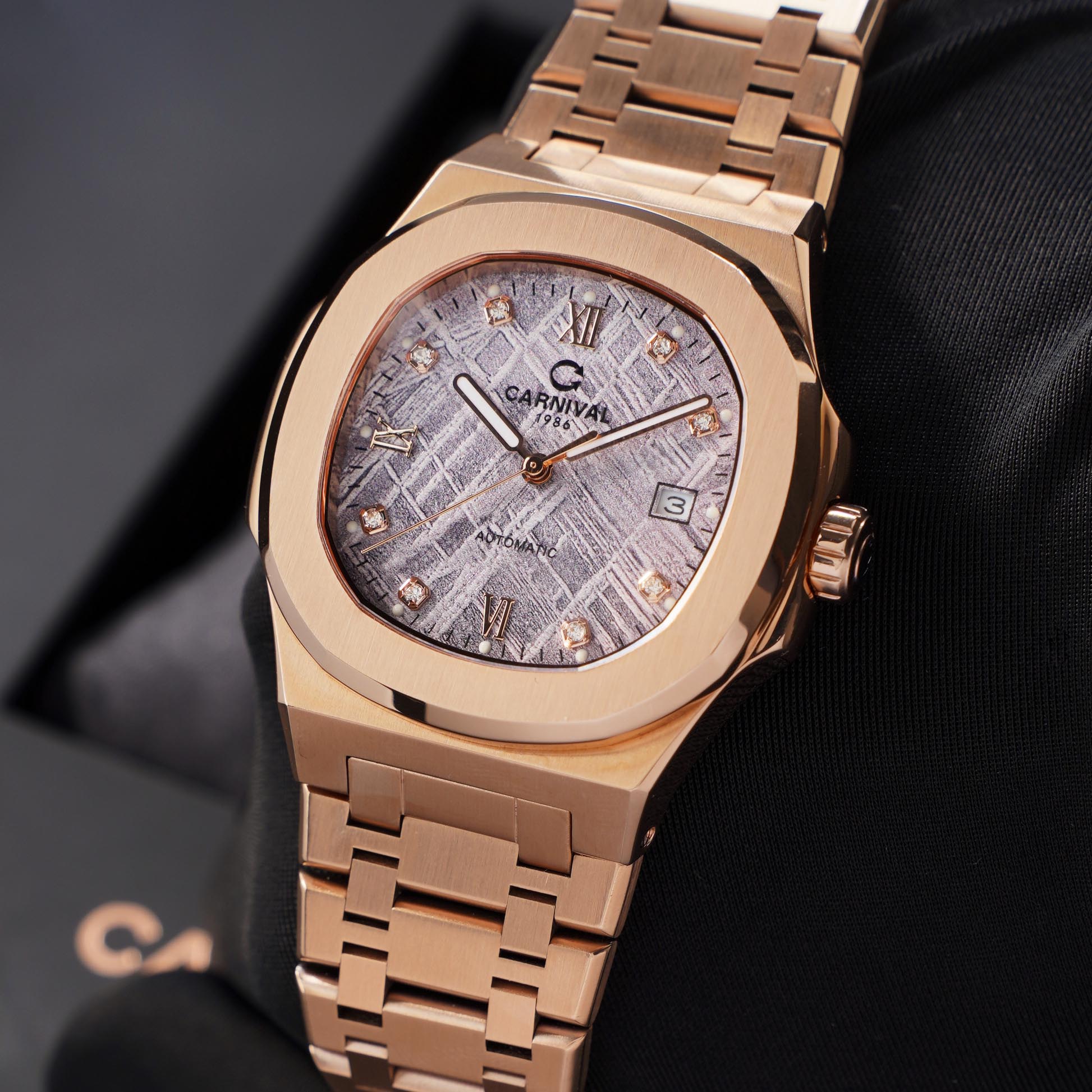 ĐỒNG HỒ NAM CARNIVAL 8160G VH TT AUTOMATIC 41MM