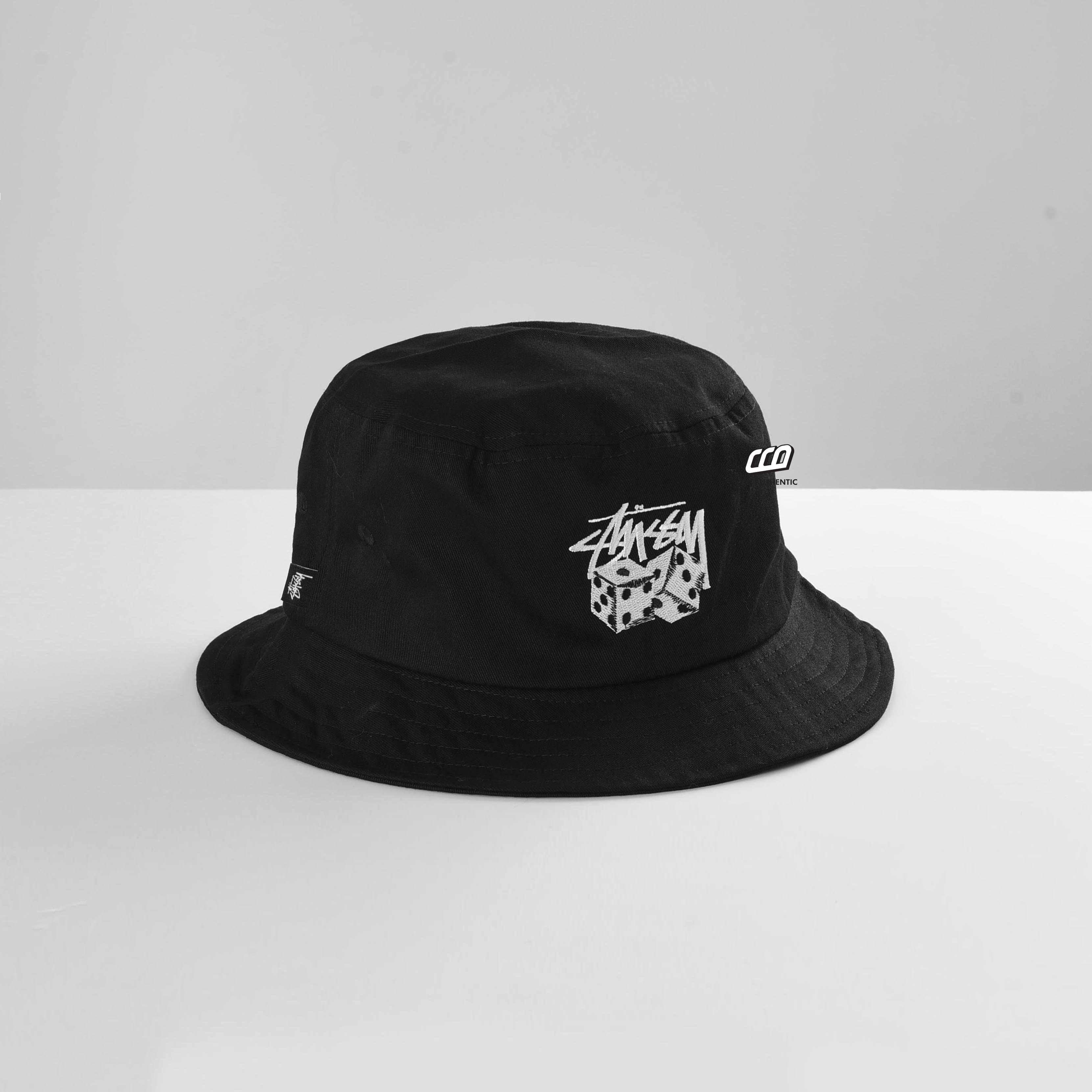 STUSSY OF DICE BUCKET HAT - BLACK