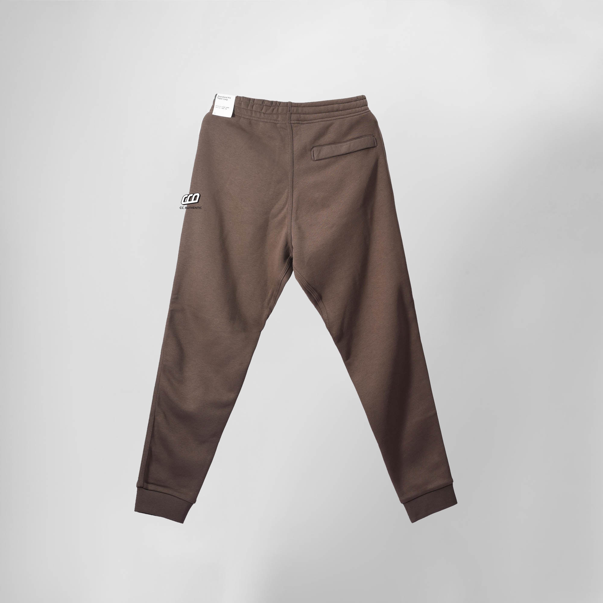 NIKE CLUB FLEECE JOGGER - STONE CAVE