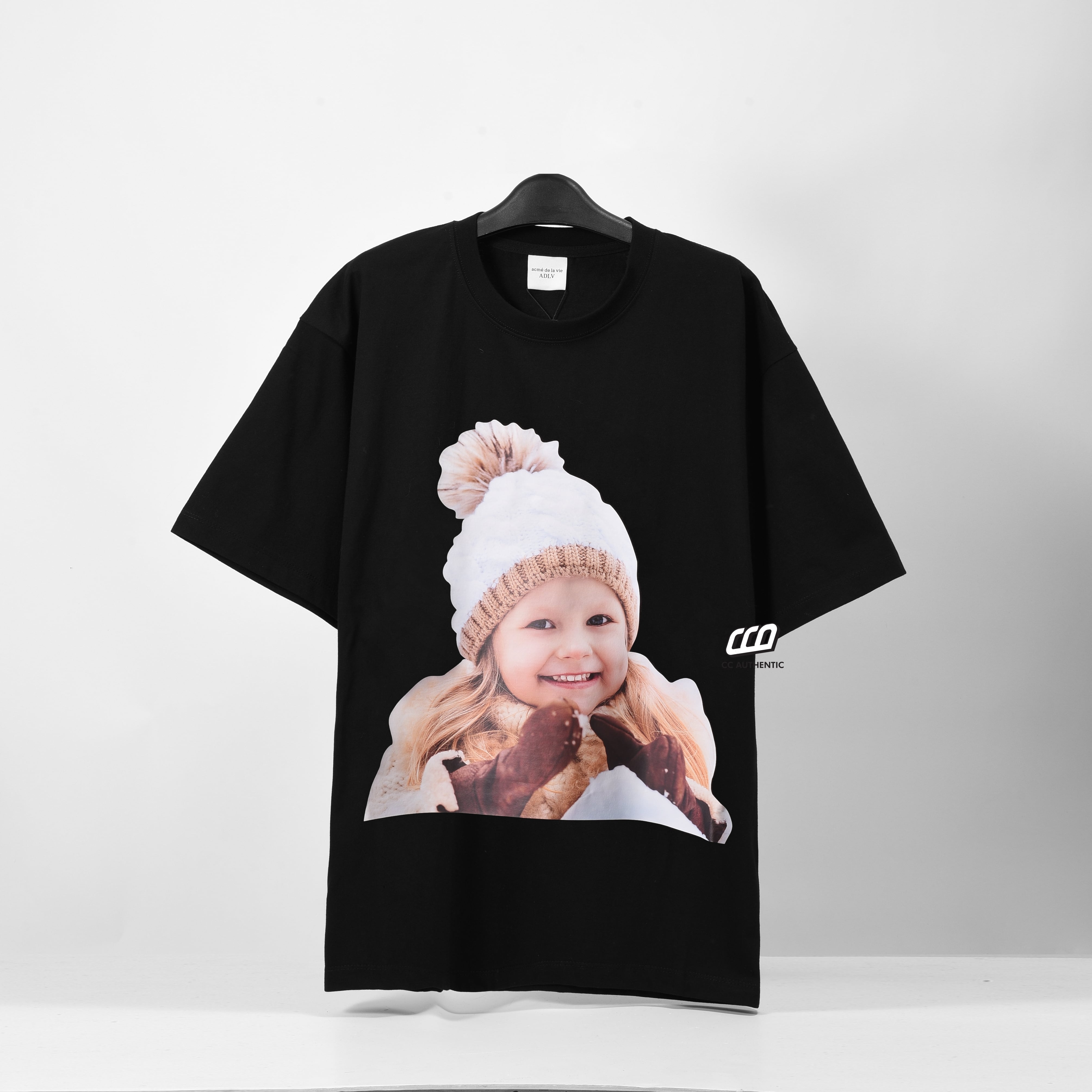 ADLV brown beanie T-SHIRT - BLACK