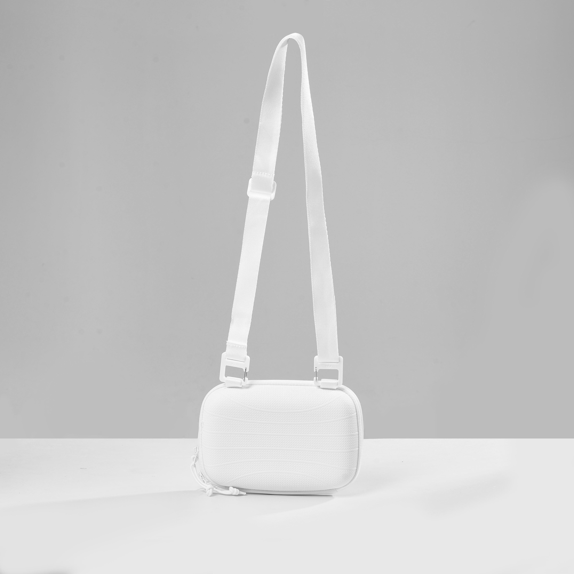 ADIDAS SST AIRLINER BAG - WHITE