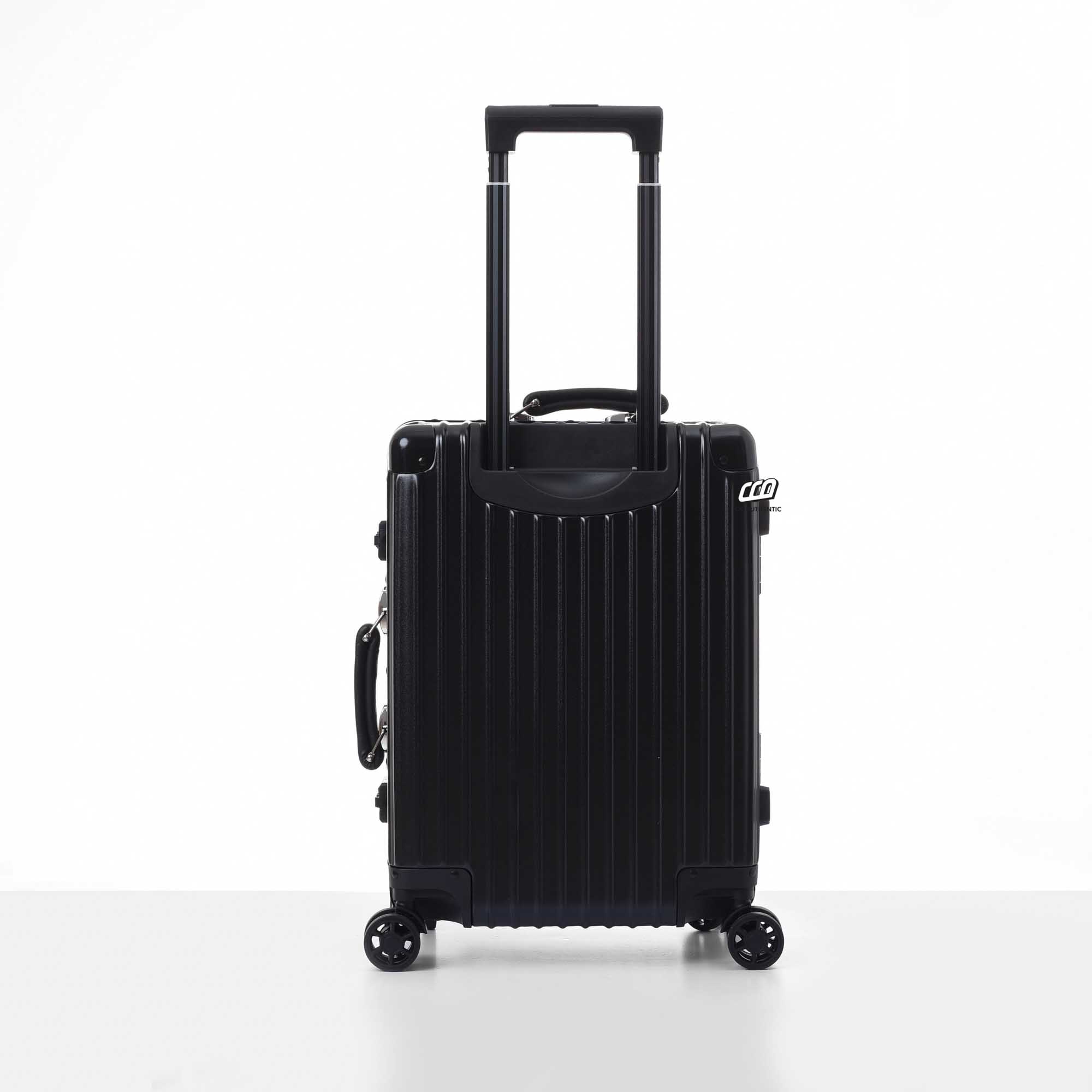 NIKE JORDAN SUITCASE SIZE 22INCH - BLACK