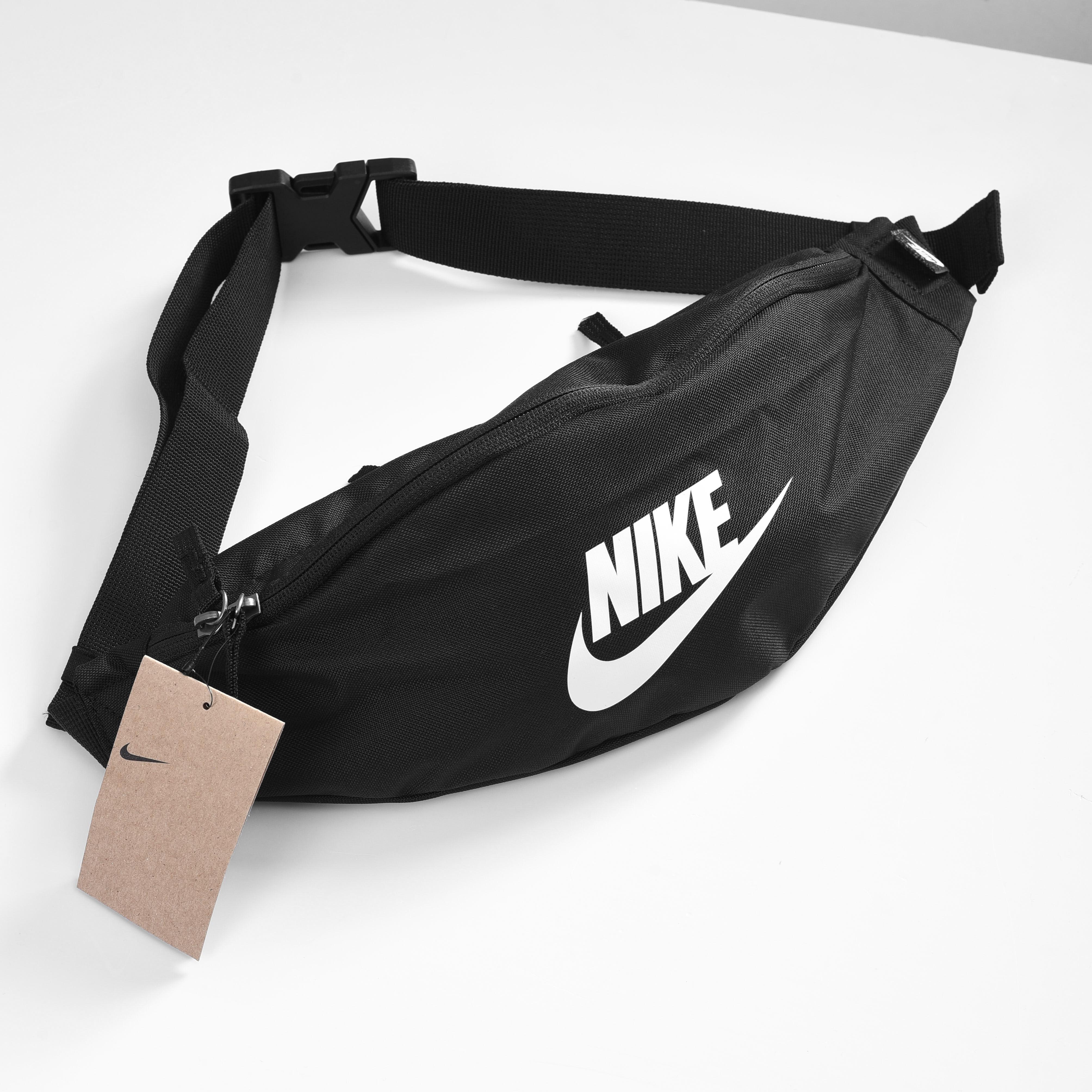 NIKE HERITAG WAIST BAG - BLACK