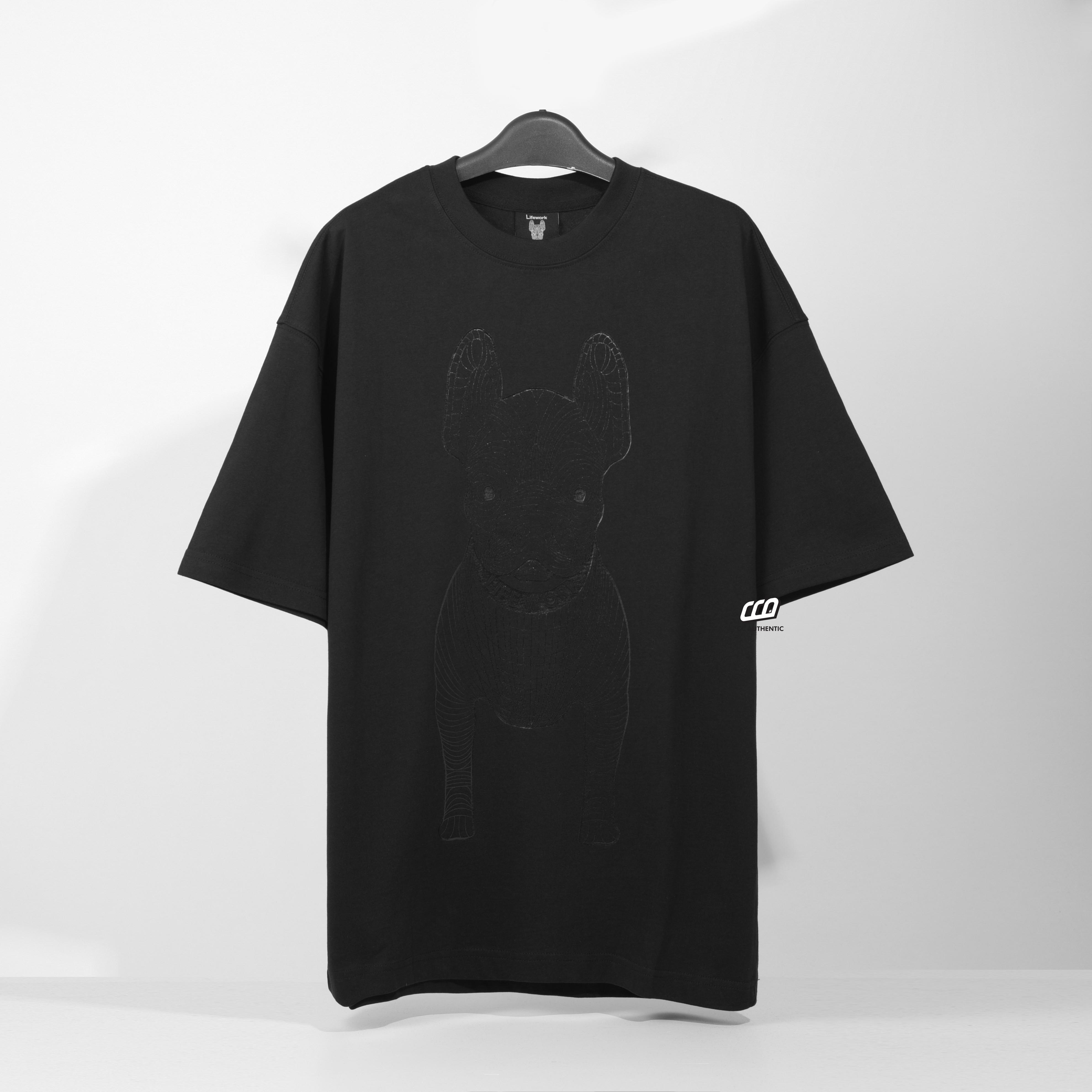LIFEWORK BIG LADOG T-SHIRT - BLACK