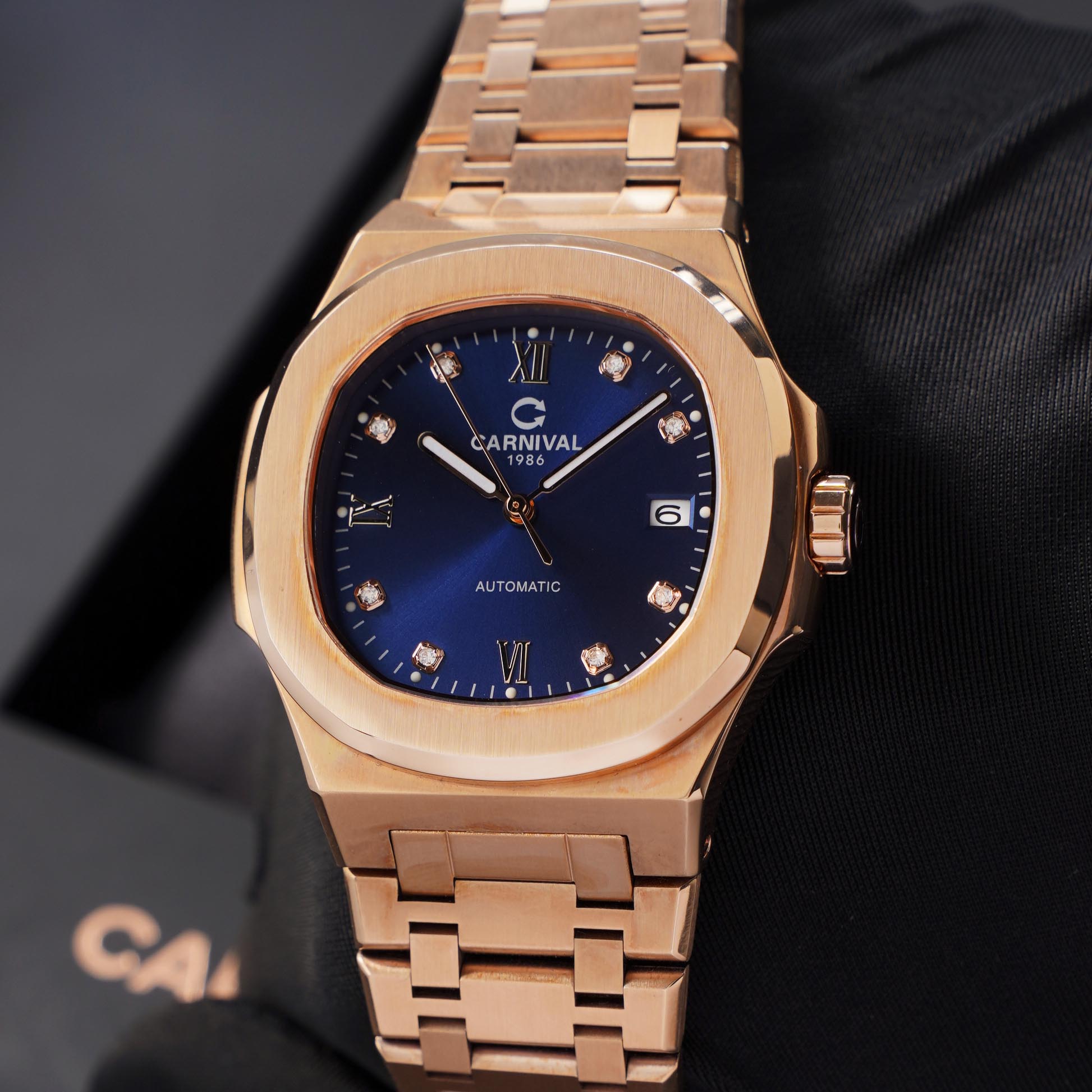 ĐỒNG HỒ NAM CARNIVAL 8160G VH X AUTOMATIC 41MM