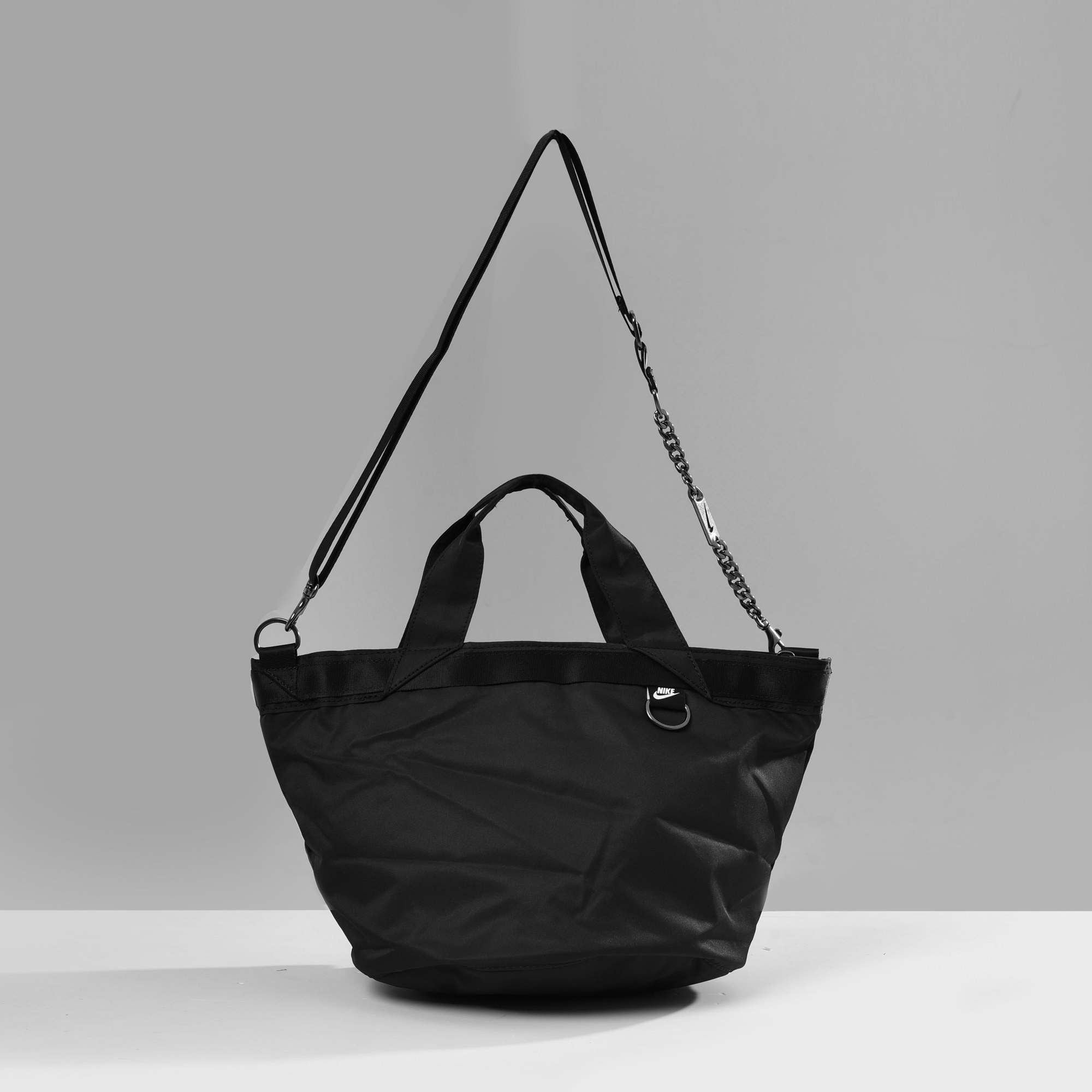 NIKE FUTURE LUXE TOTE CASUAL BAG - BLACK