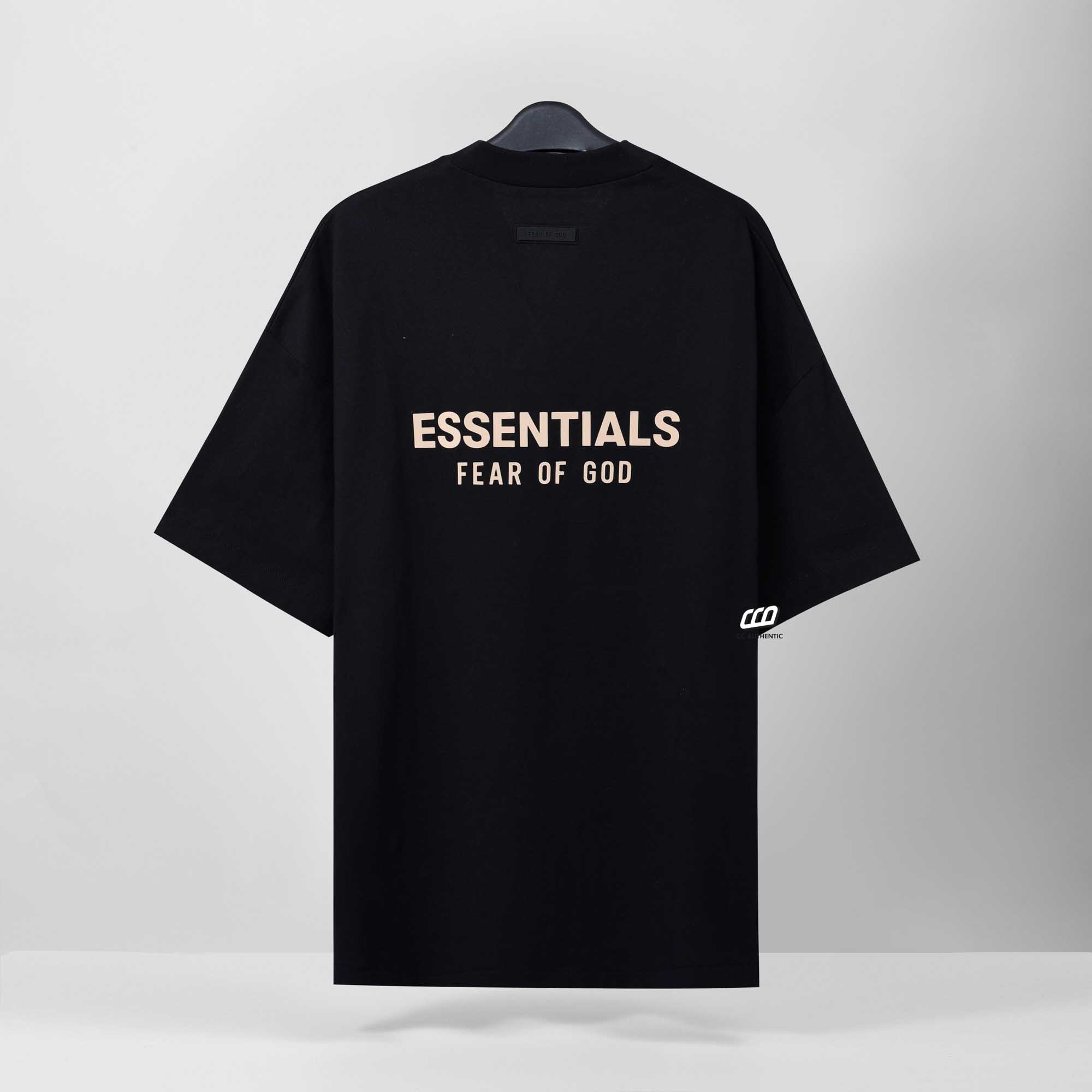 FOG ESSENTIALS V-NECK T-SHIRT - JET BLACK