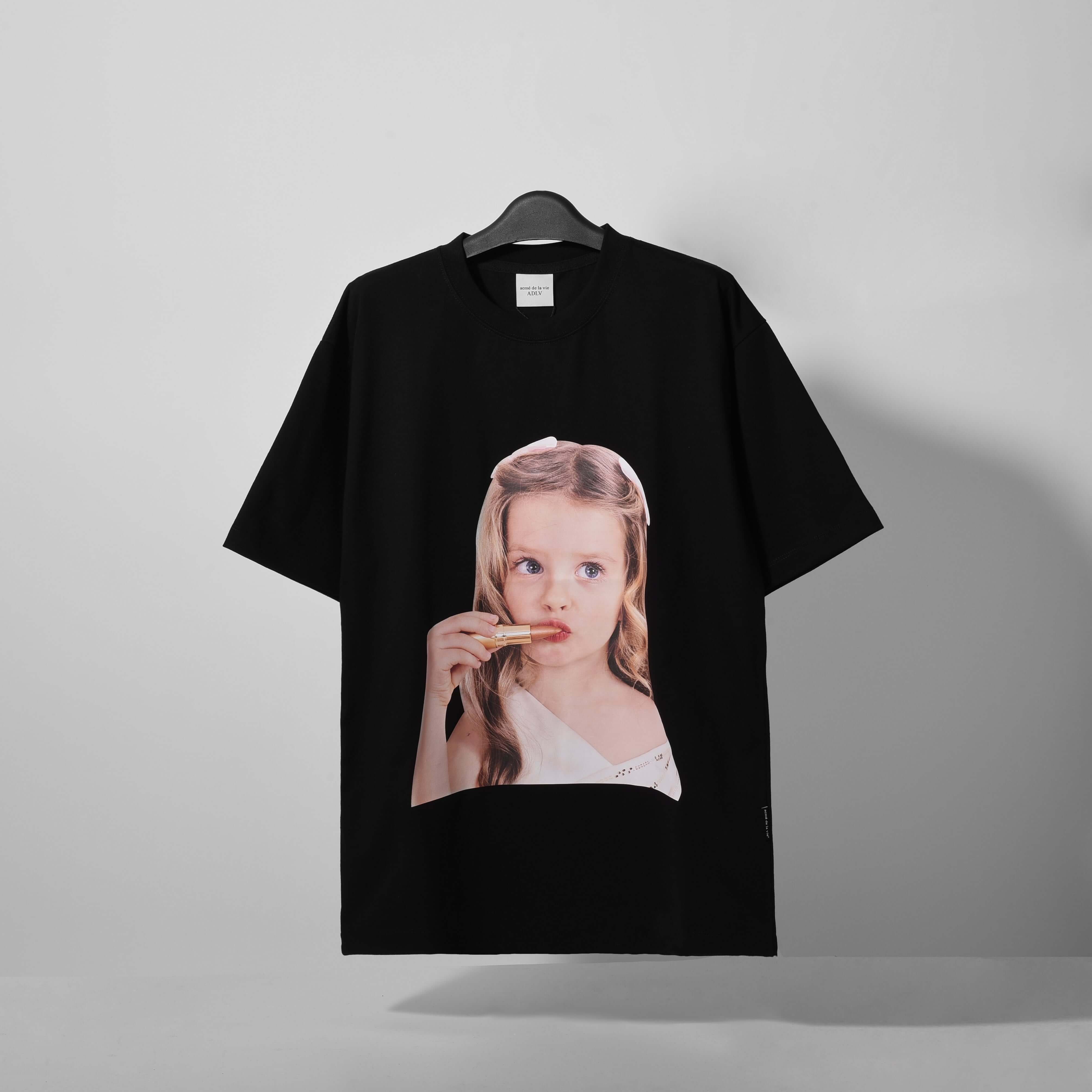 ADLV Lip Stick T-shirt - Black