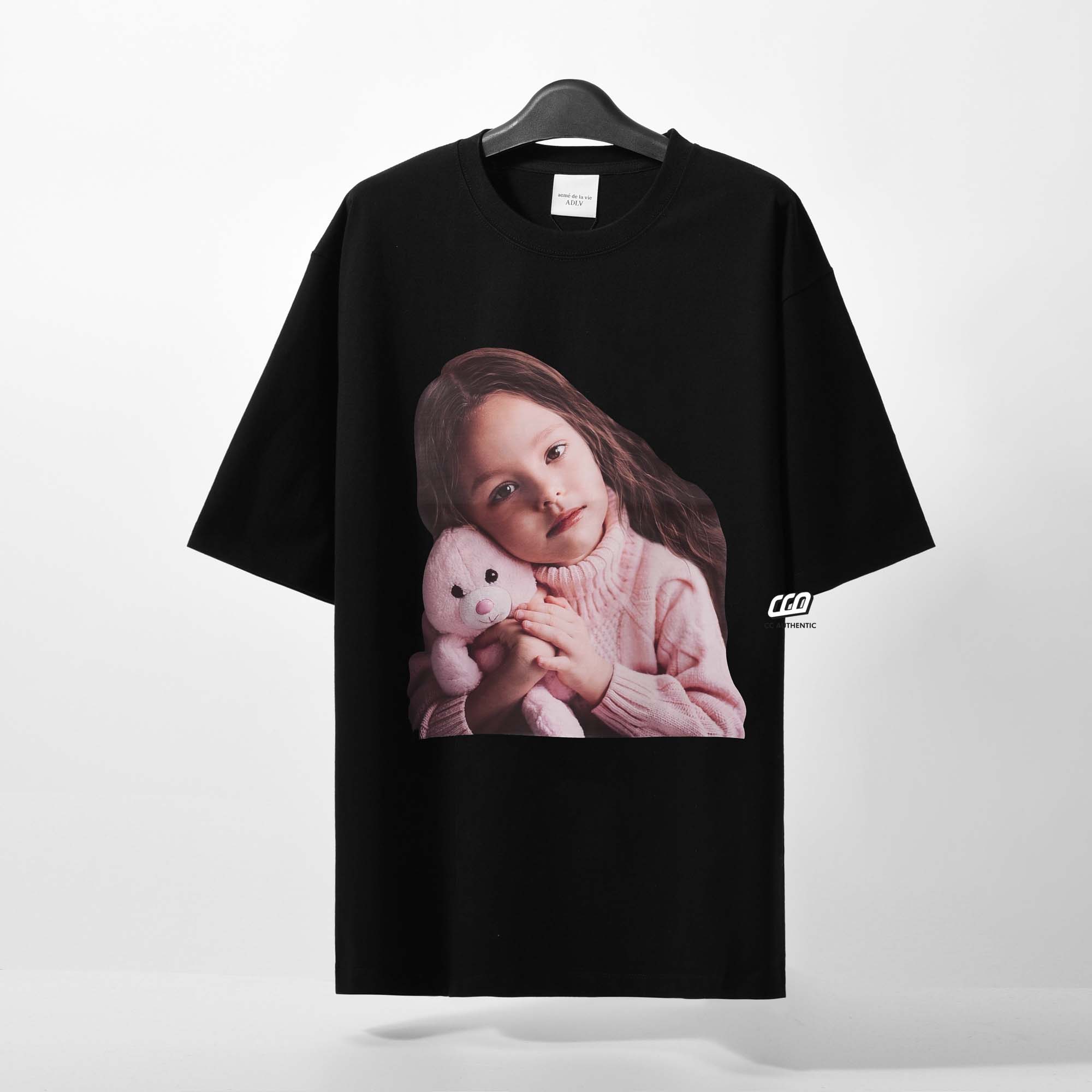 ADLV RABBIT DOLL T-SHIRT - BLACK