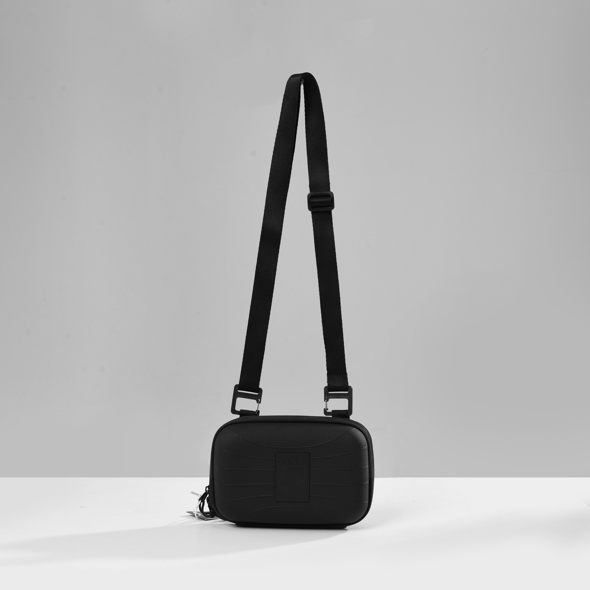 ADIDAS SST AIRLINER BAG - BLACK