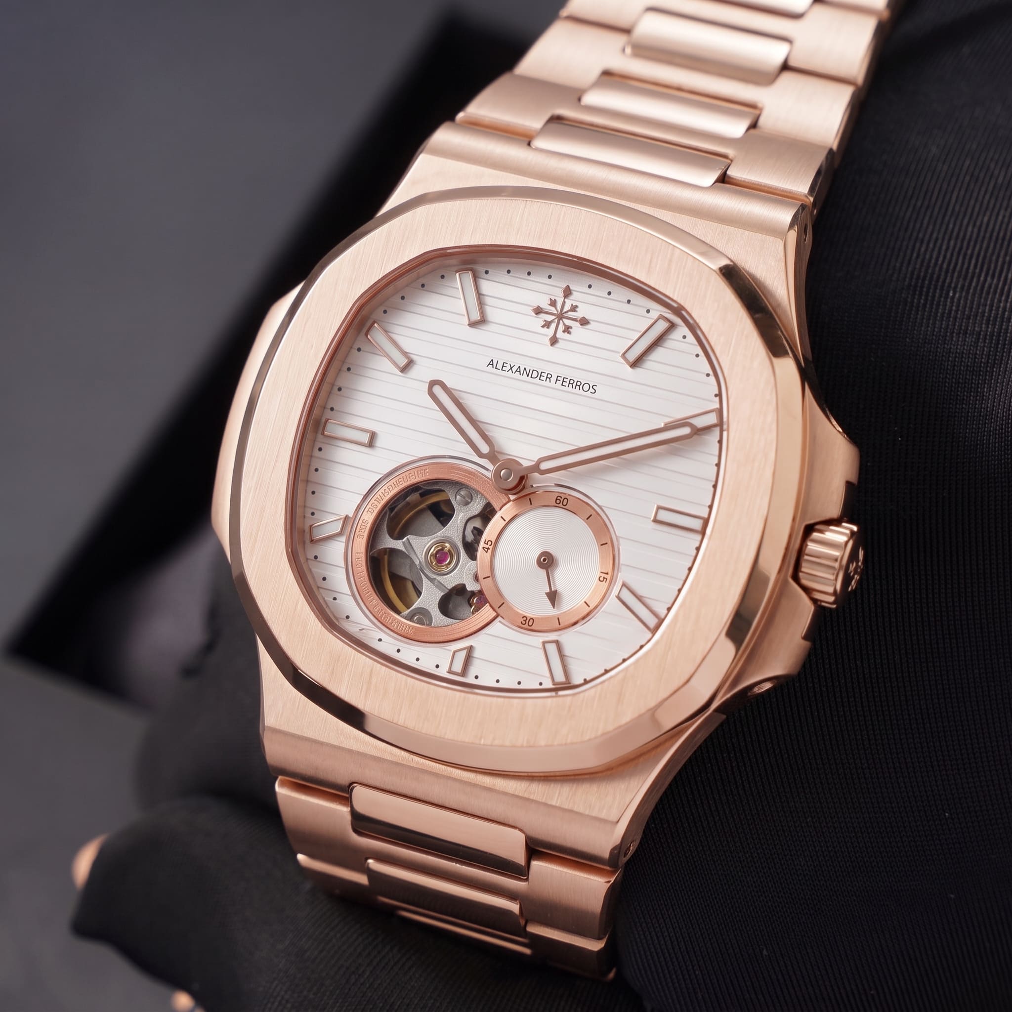 ĐỒNG HỒ NAM ALEXANDER FERROS 6312R/02 AUTOMATIC 40MM