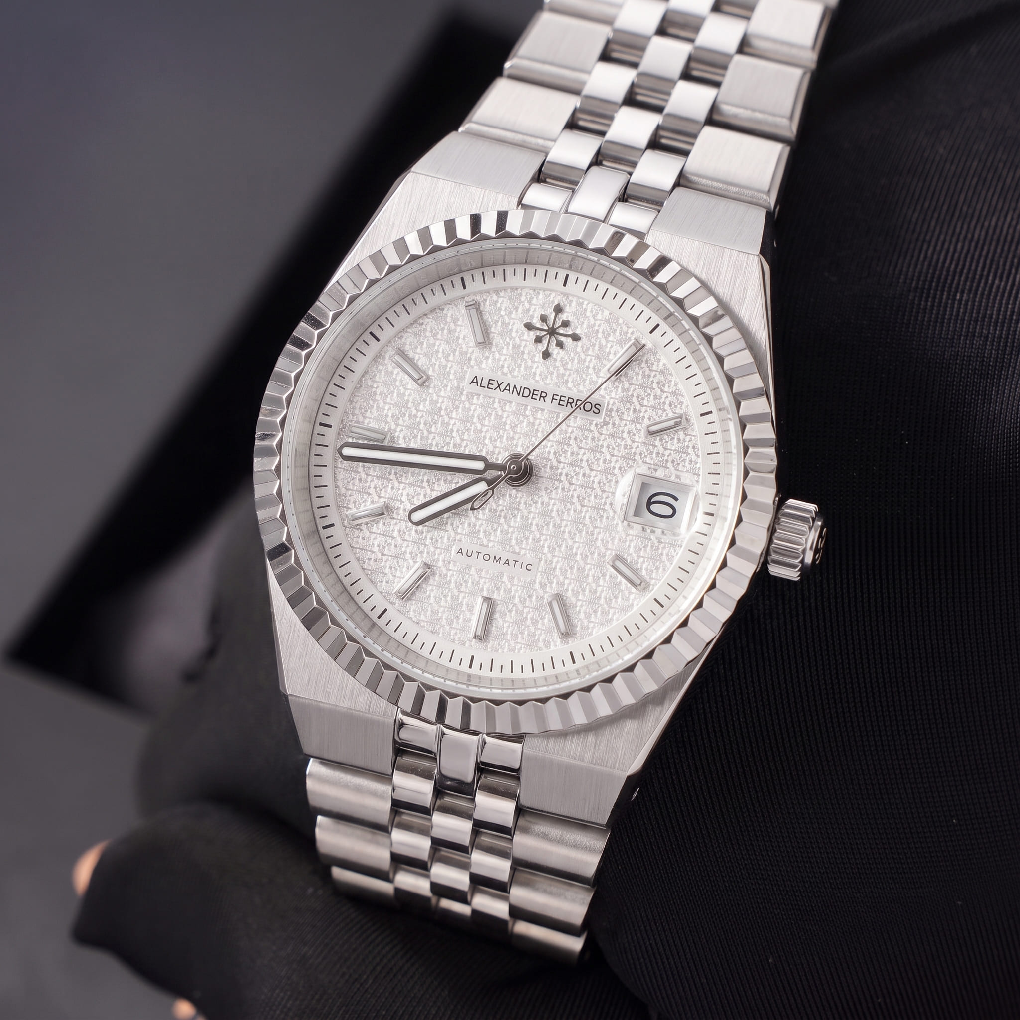 ĐỒNG HỒ NAM ALEXANDER FERROS 8272S/022 AUTOMATIC 37.5MM
