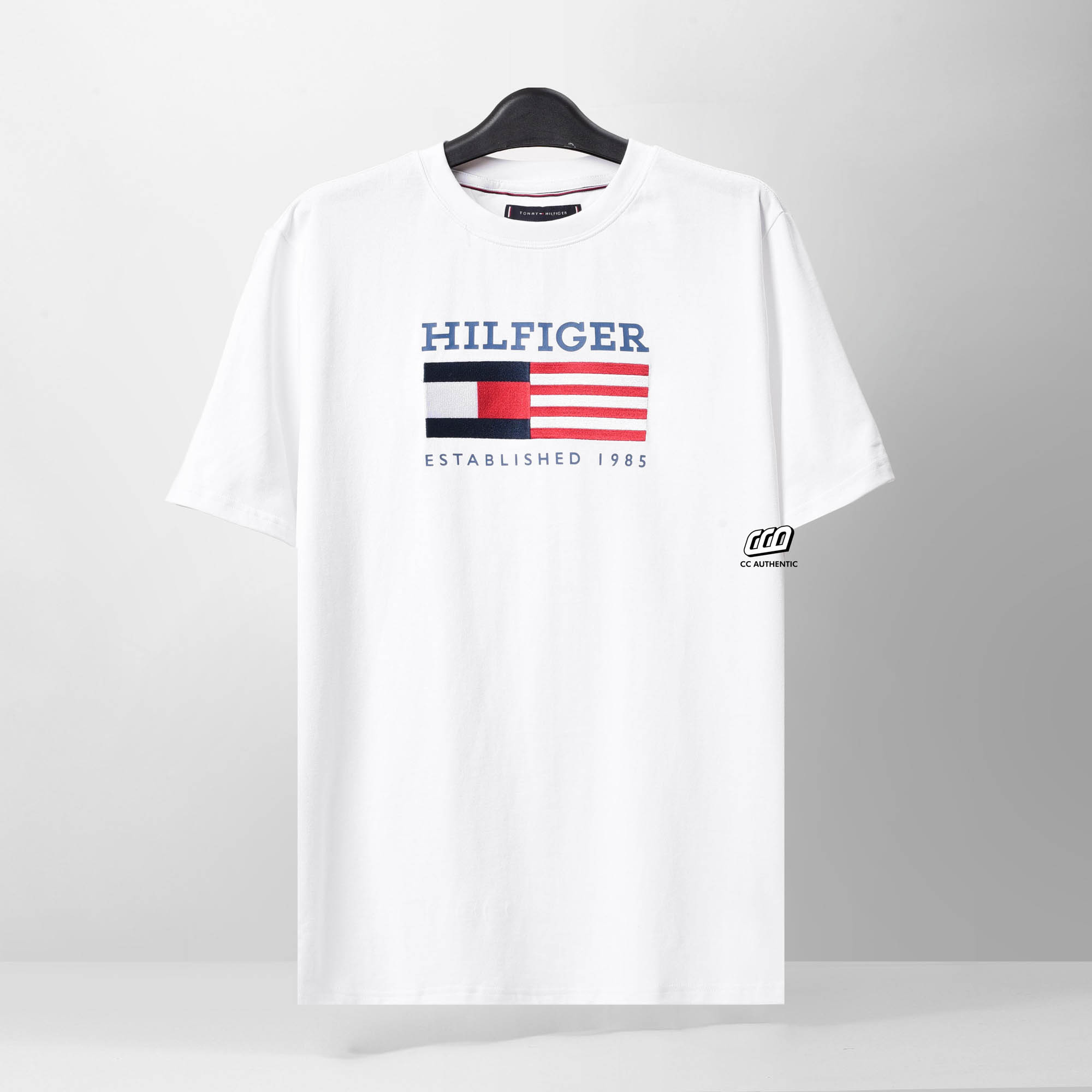TOMMY HILFIGER AMERICANA FLAG T-SHIRT - WHITE