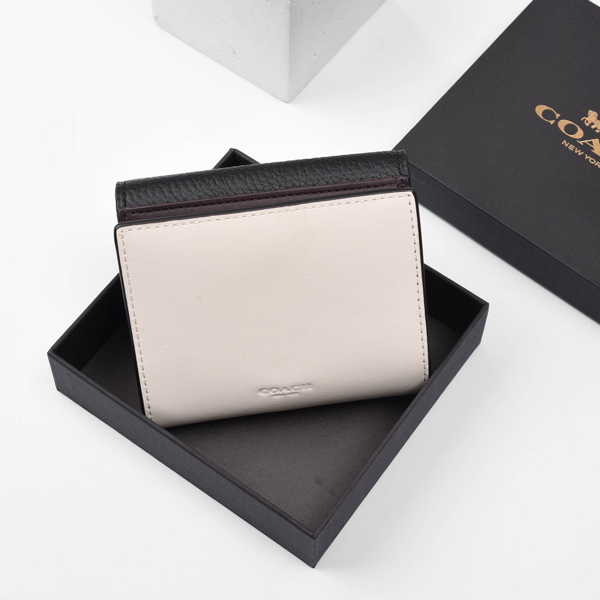 COACH TABBY SNAKE SMALL WALLET