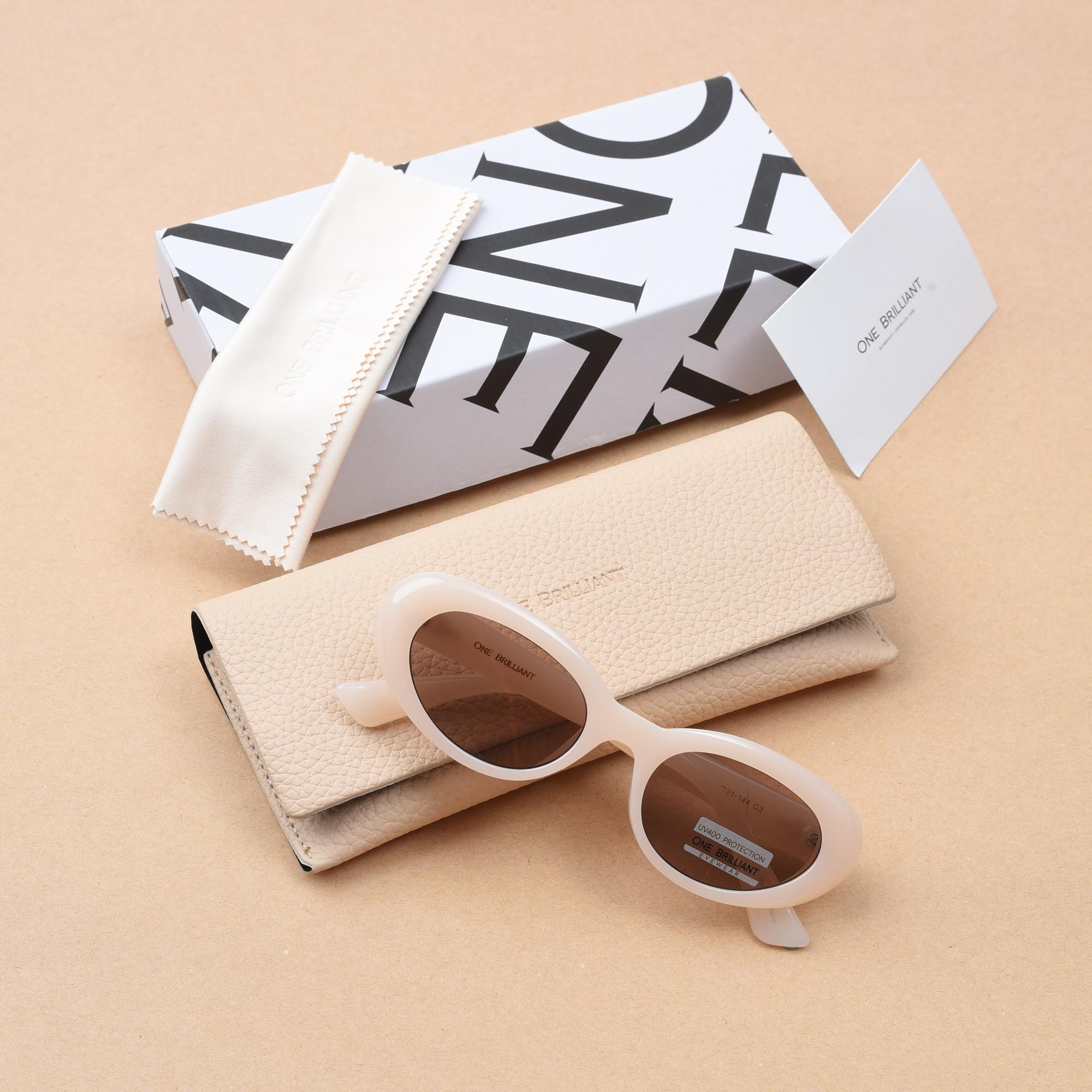 ONE BRILLIANT PIXIE SUNGLASSES - BEIGE