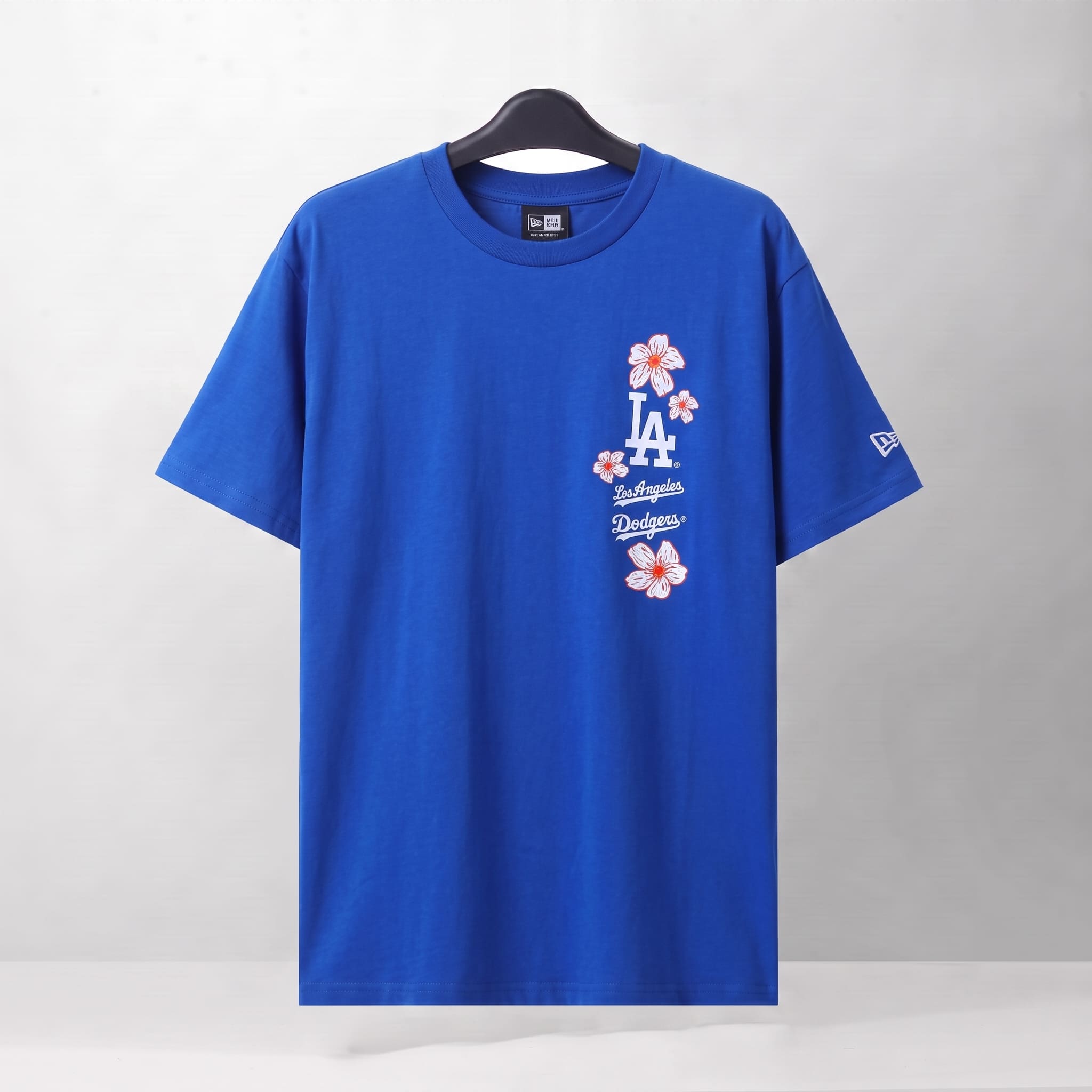 NEW ERA PLAYERS T-SHIRT - BLUE