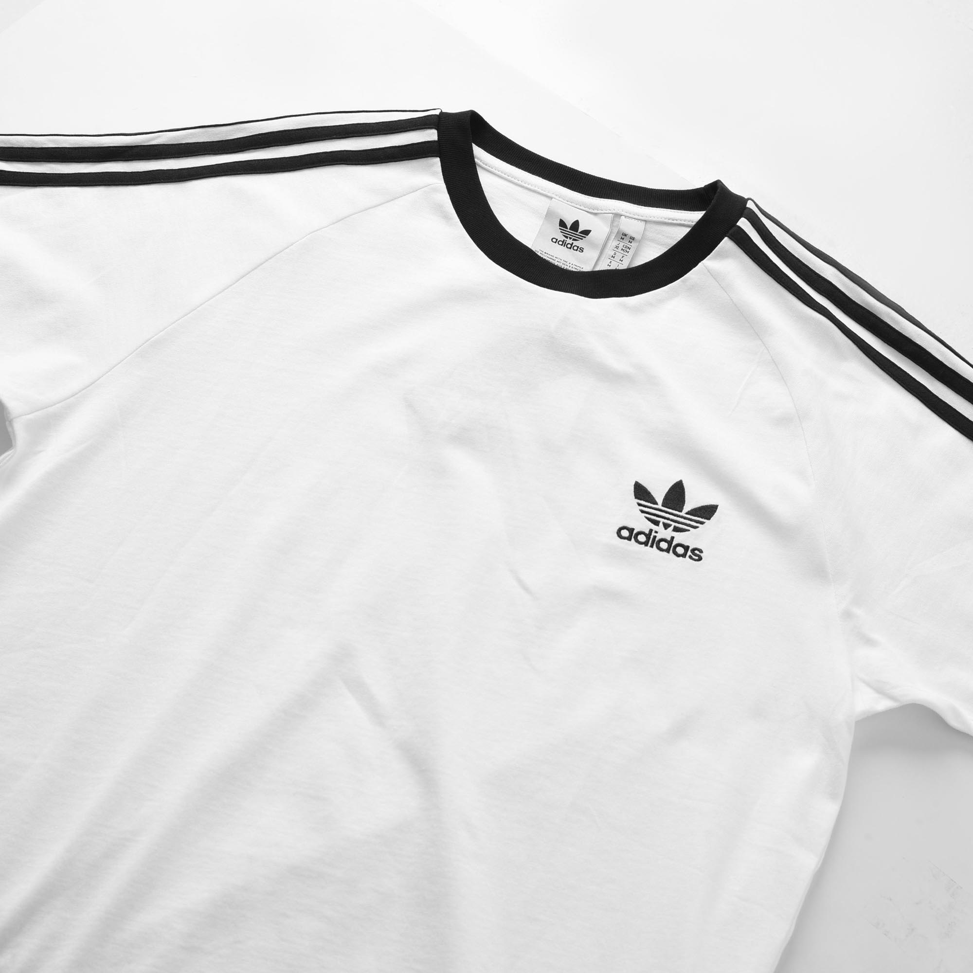 ADIDAS CLASSIC ADICOLOR 3 STRIPES T-SHIRT - WHITE