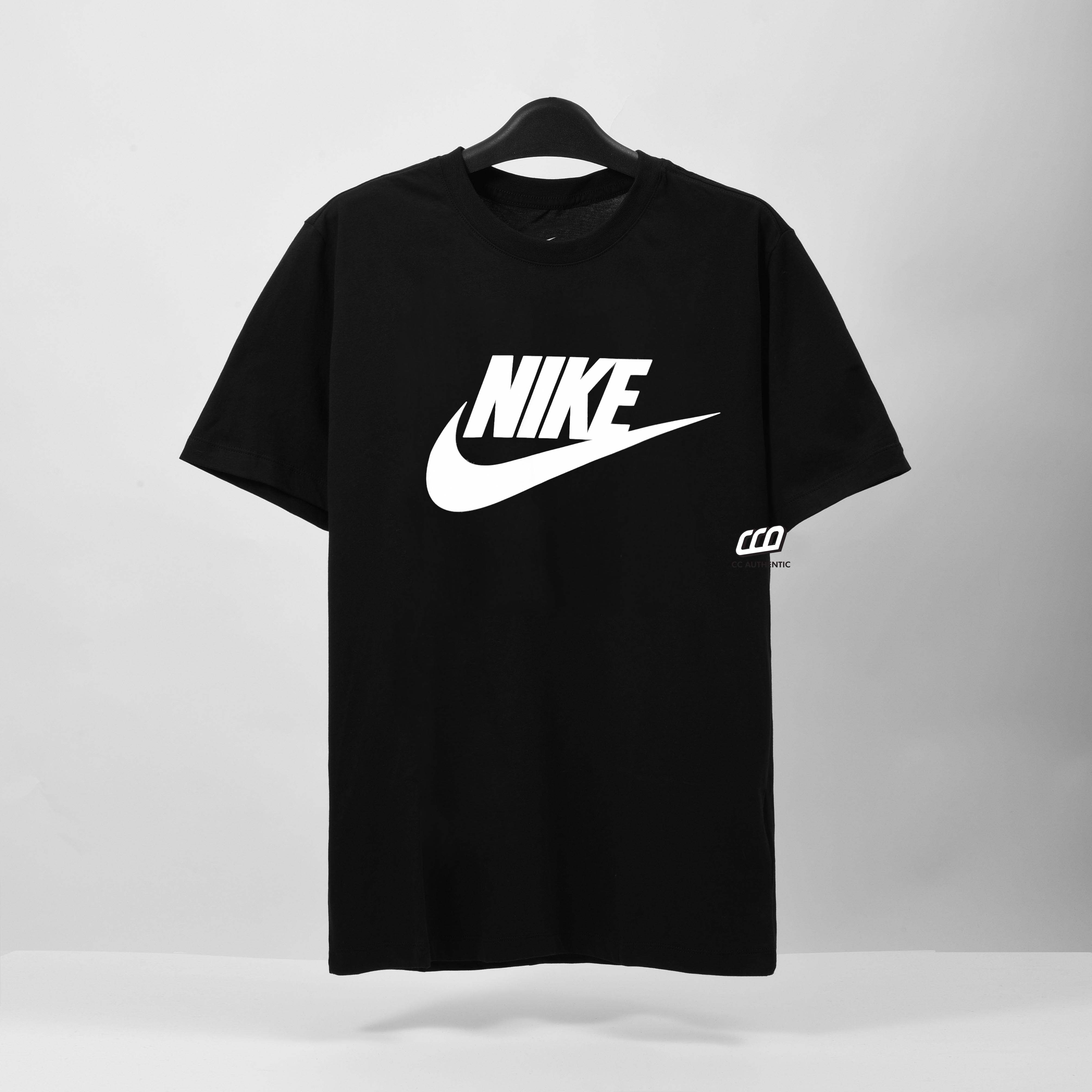 Nike Basic T-shirt - Black