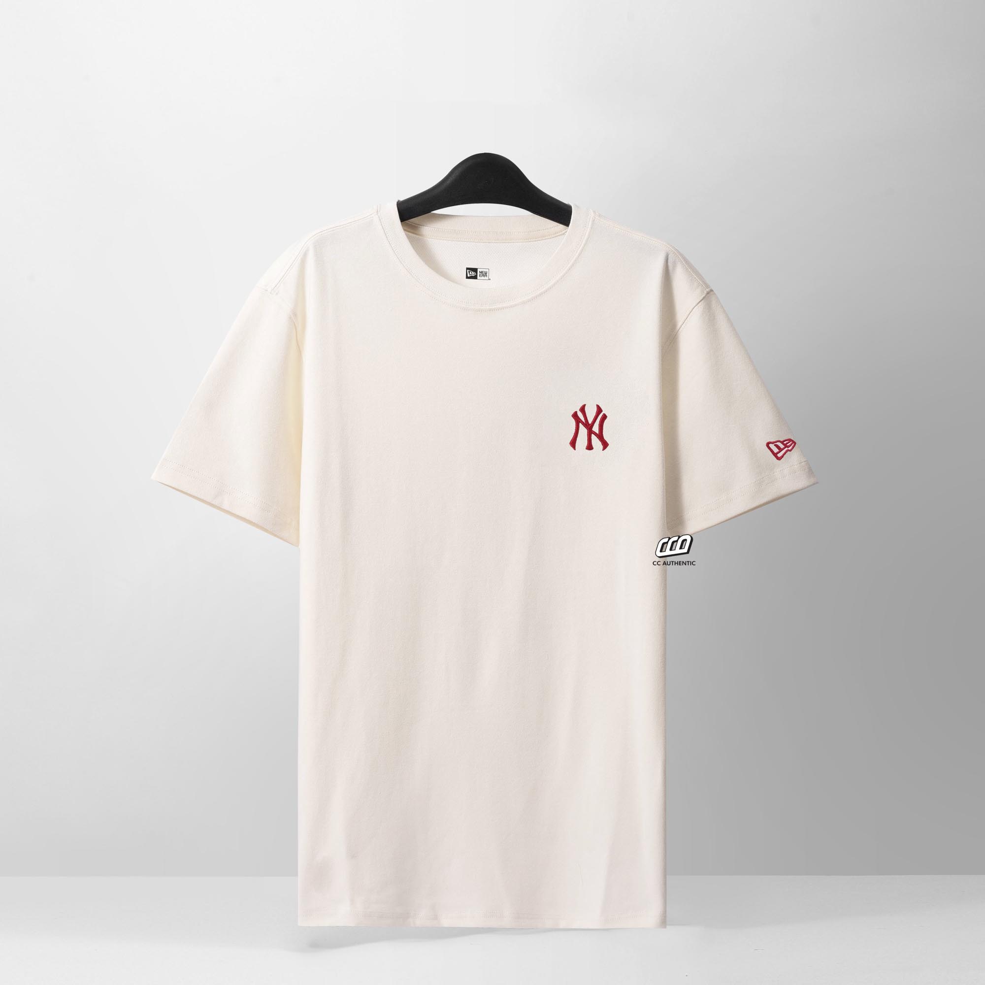 NEW ERA NY STITCH T-SHIRT - IVORY/RED