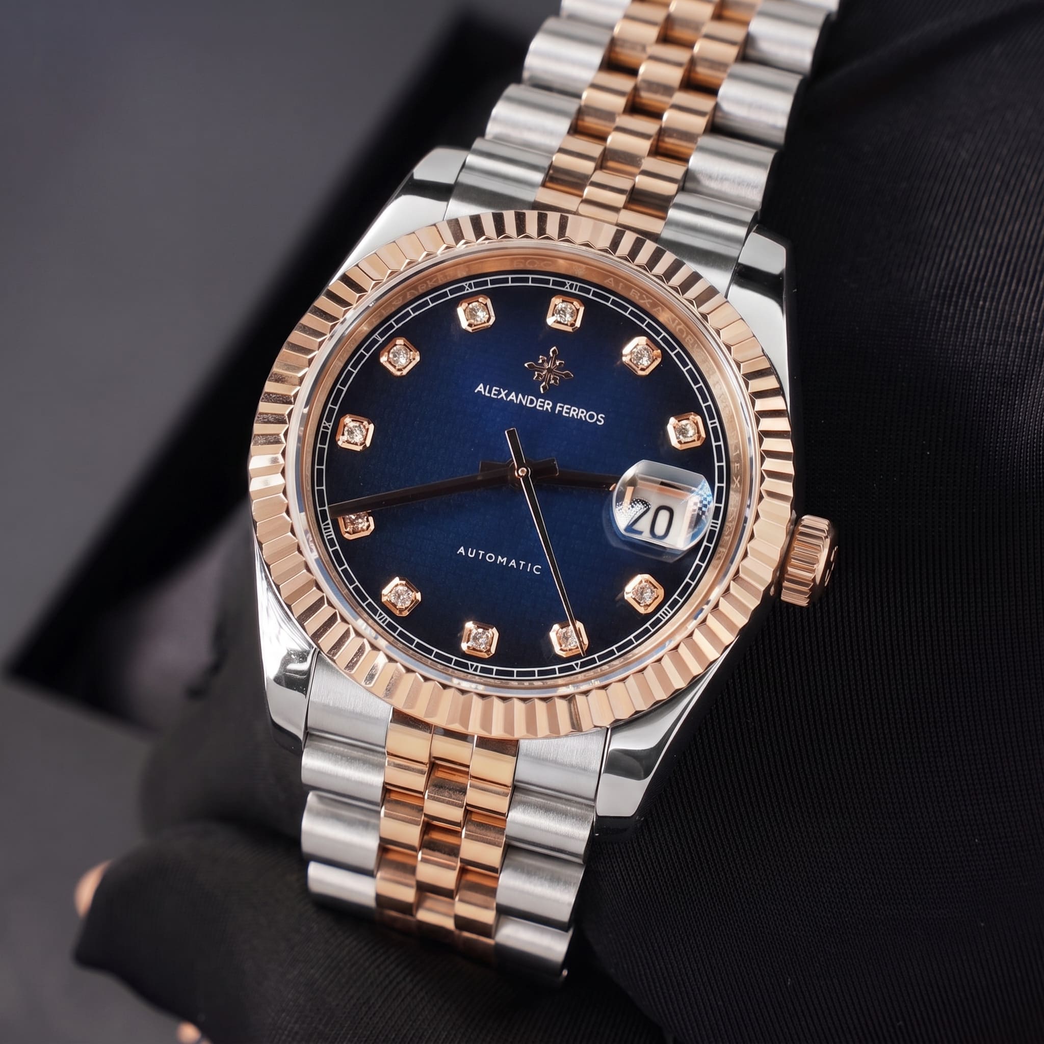 ĐỒNG HỒ NAM ALEXANDER FERROS 8032D/05 AUTOMATIC 40MM